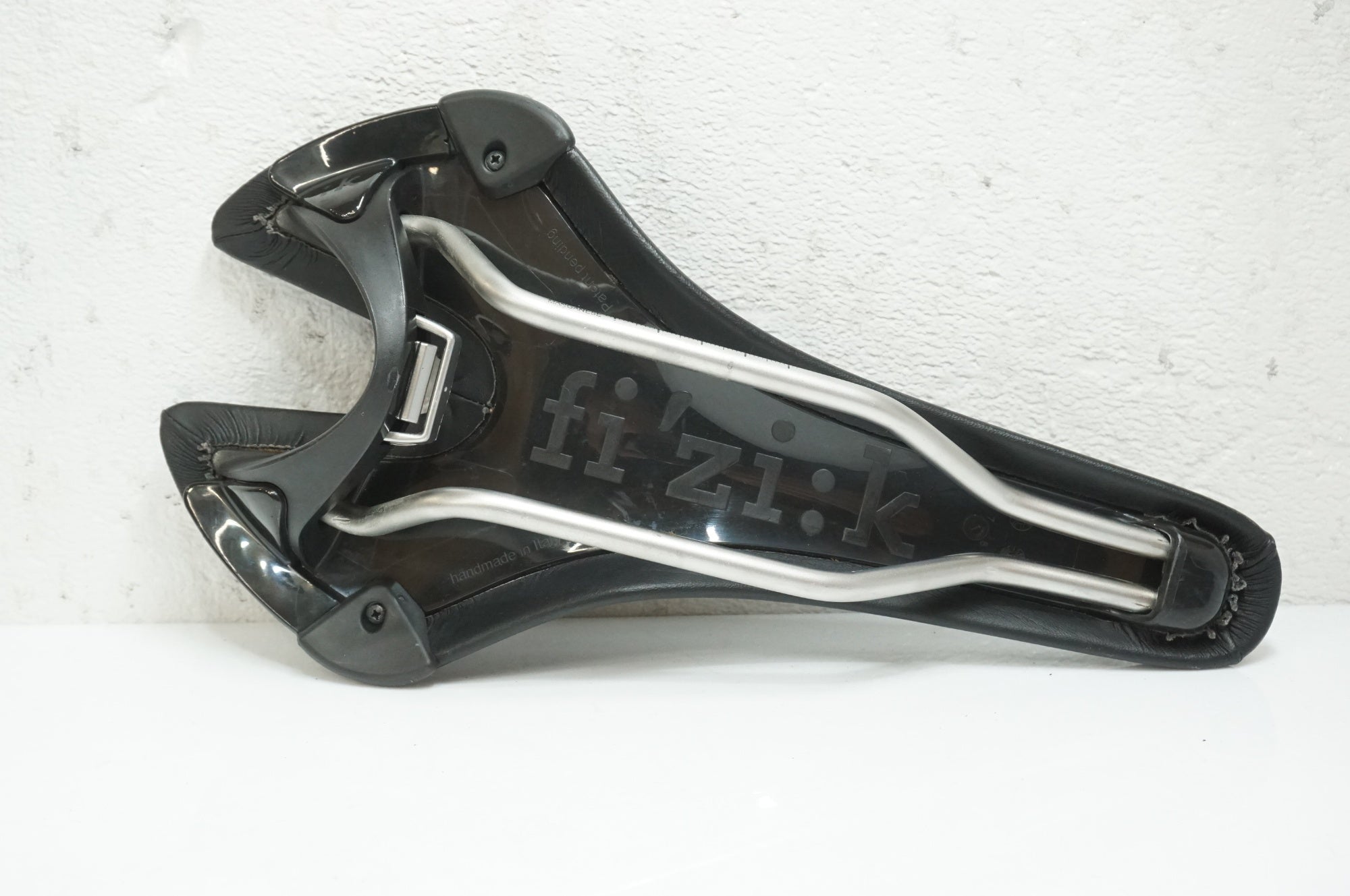 FIZIK 「フィジーク」 ARDEA VS サドル / 大宮店