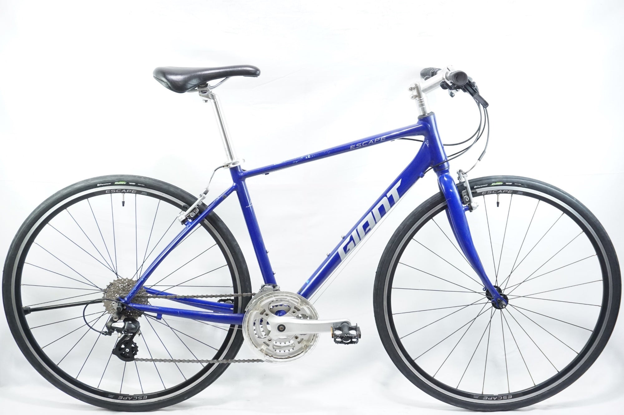 2022年式GIANTescapeR3ジャイアントM事故歴なし引き取り限定 2022年式GIANTescapeR3ジャイアントM事故歴なし引き取り限定