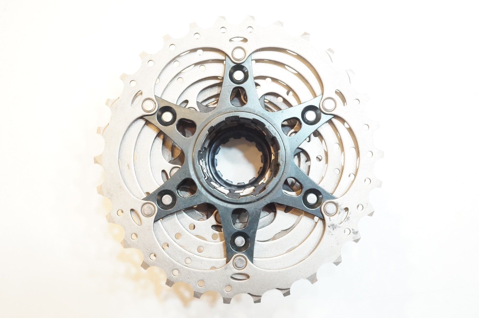 SHIMANO 「シマノ」 ULTEGRA CS-R8000 11-30T スプロケット / 浦和ベース