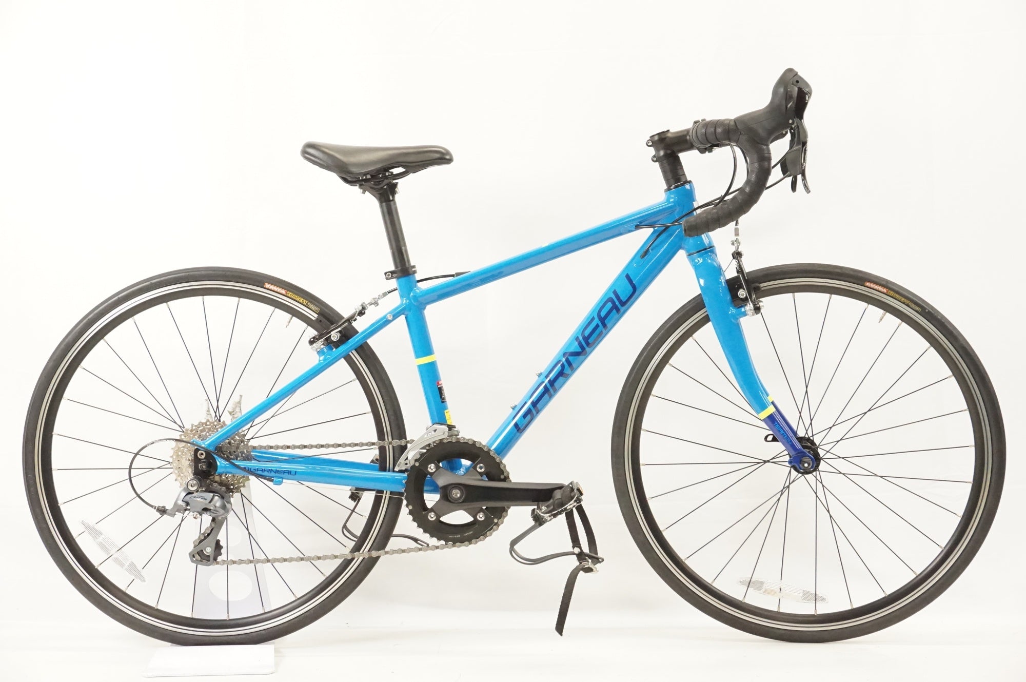 ガノー　GARNEAUガノーT1 ロードバイク　ホイール抜き　カーボンロード GARNEAU（ガノー）2022年モデル GENNIX A1 PERFORMANCE