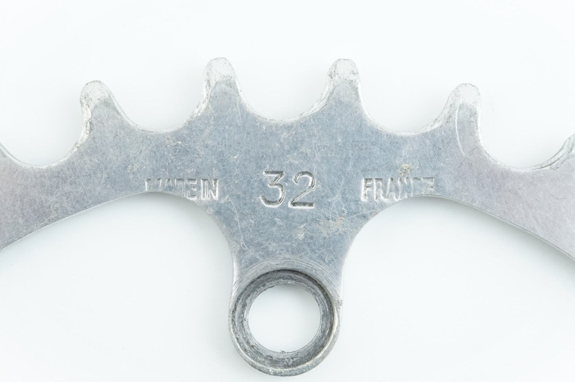 SPECIALITES TA 「スペシャリテティーエー」 CYCLOTOURISTE 32T インナーチェーンリング / 中目黒店