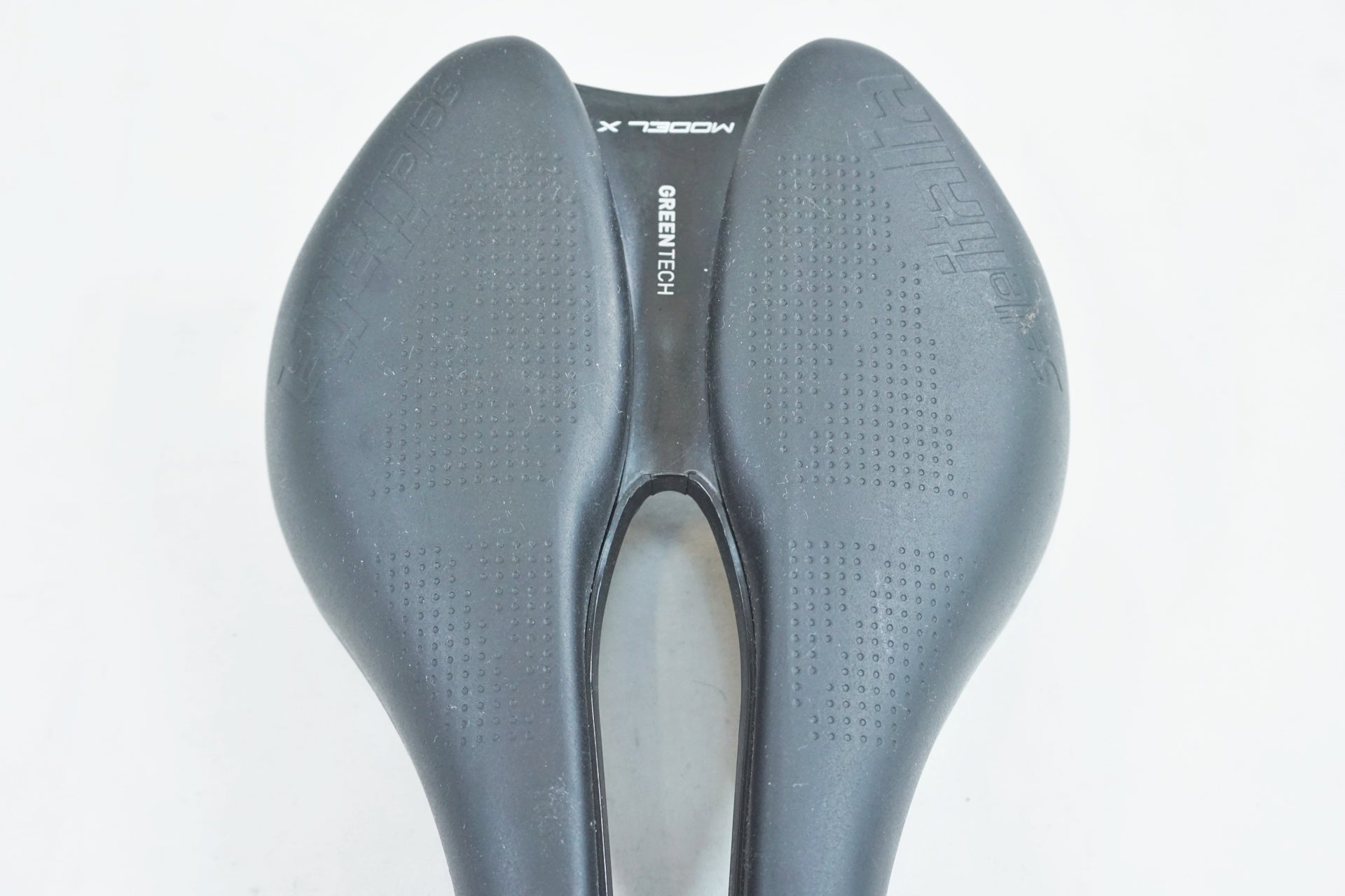 SELLE ITALIA 「セライタリア」 MODEL X GREENTECH サドル / 有明ガーデン店