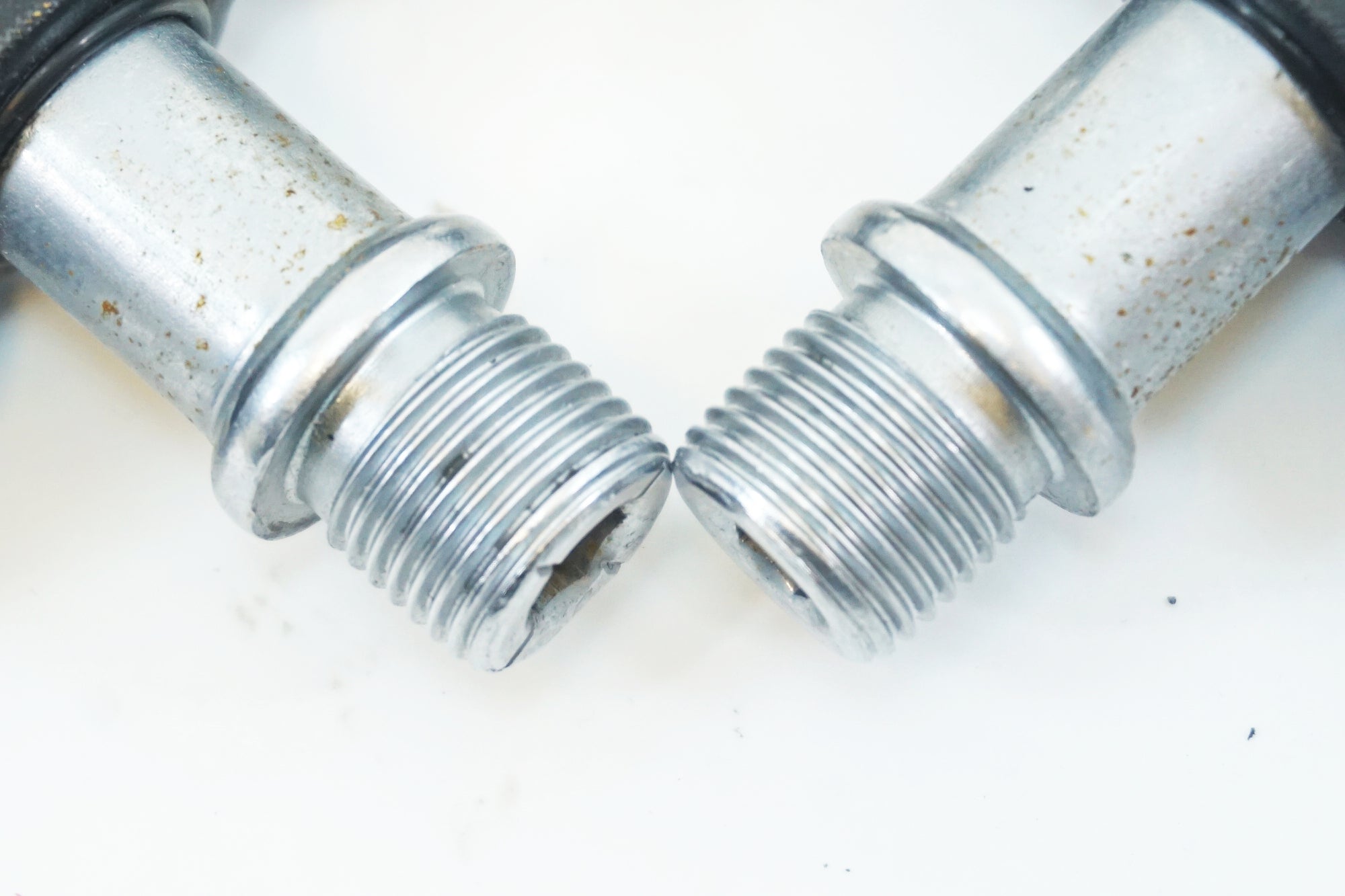 TIOGA 「タイオガ」 DAZZ LITE ペダル / 有明ガーデン店