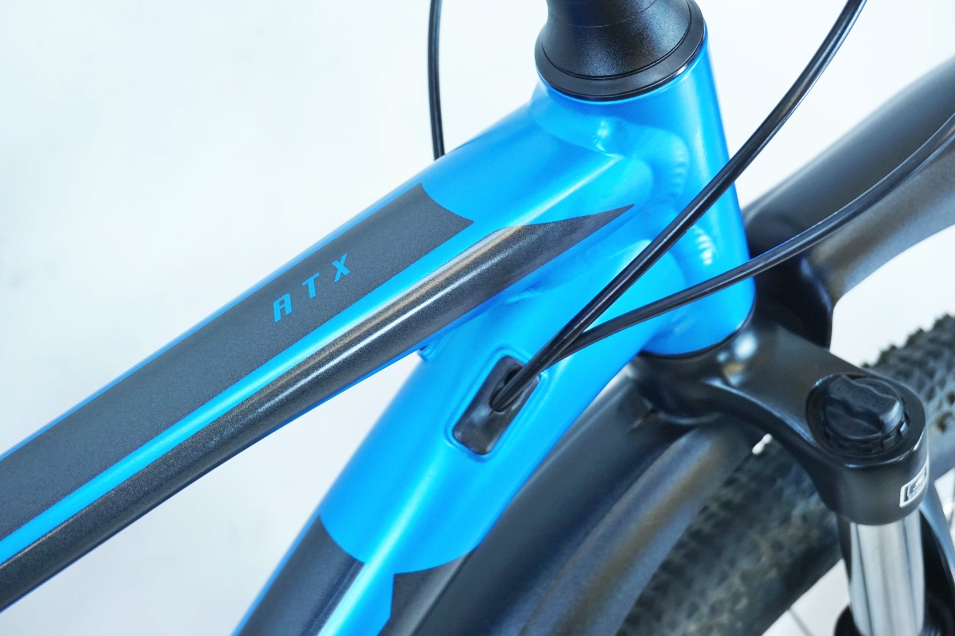 GIANT 「ジャイアント」 ATX 2023年モデル マウンテンバイク / 有明ガーデン店