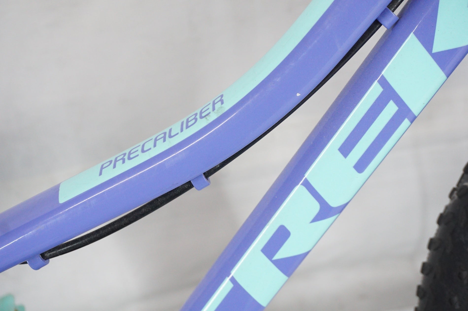 TREK 「トレック」 PRECALIBER 16 GIRLS 2020-2022年モデル 16インチ キッズバイク / 阪急塚口店