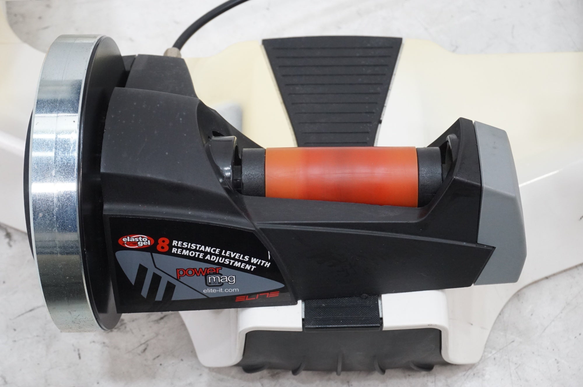 ELITE 「エリート」 QUBO POWER MAG サイクルトレーナー / 大宮店