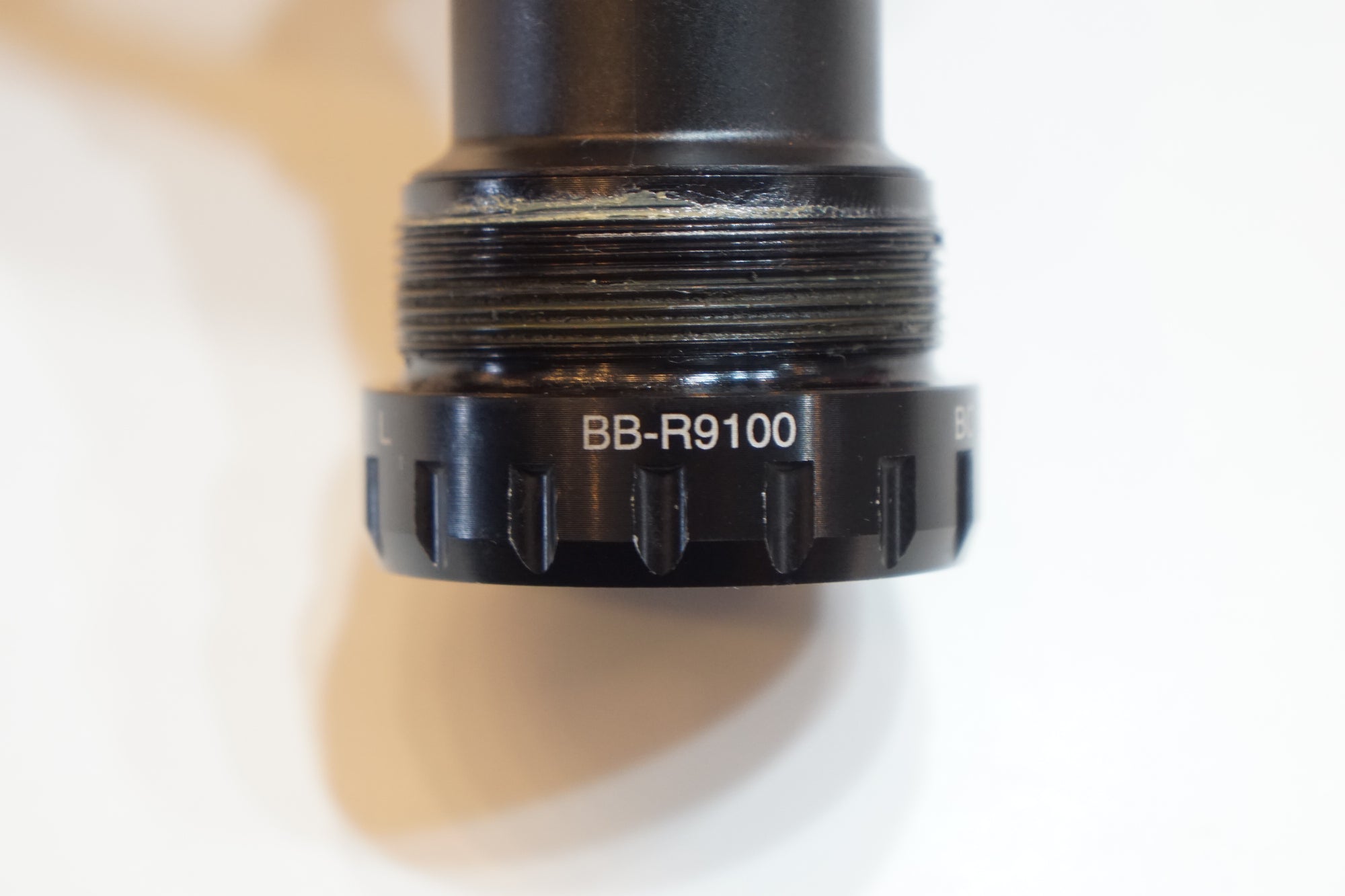 SHIMANO 「シマノ」 BB-R9100 ボトムブラケット / バイチャリ浦和ベース