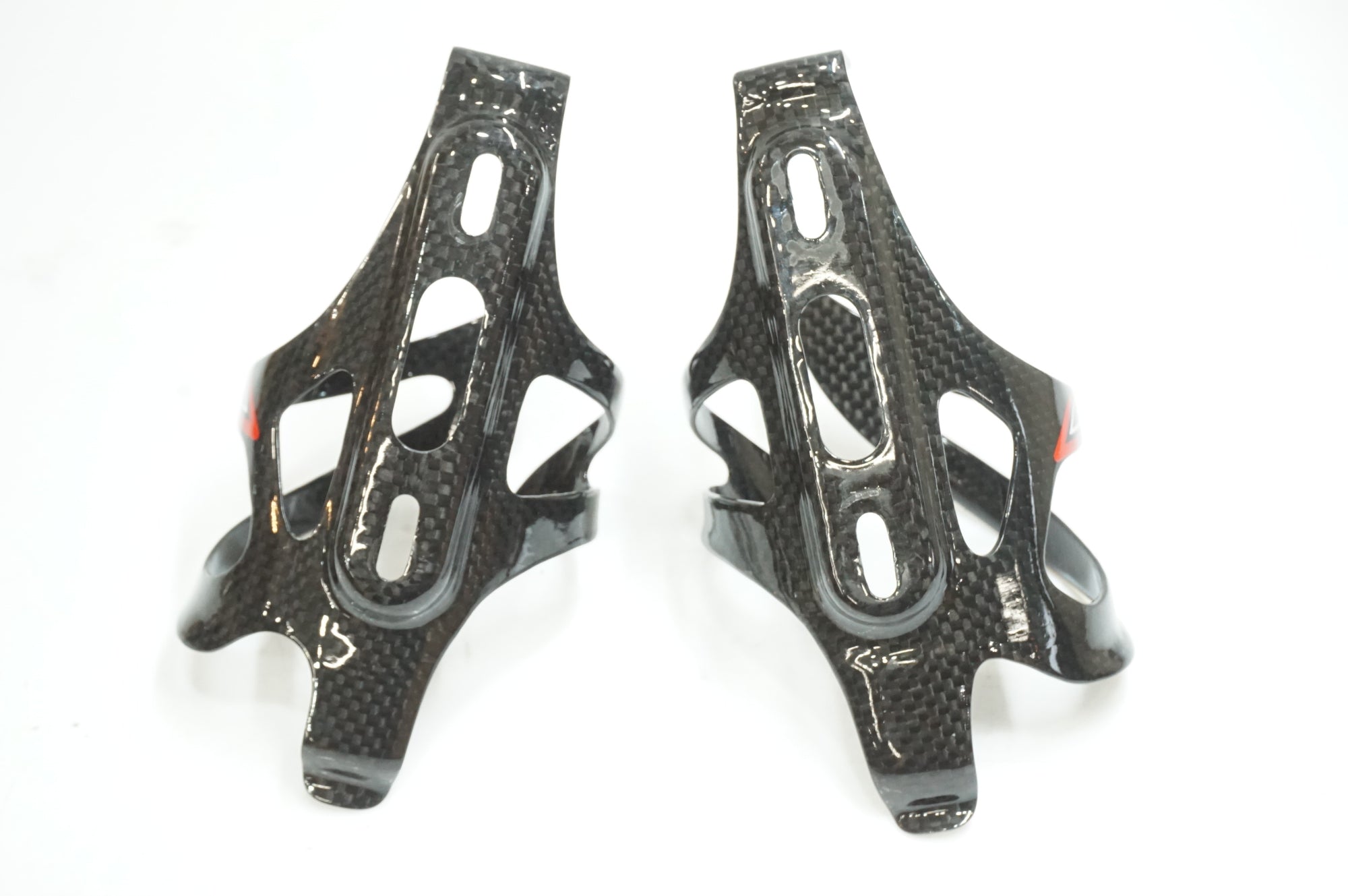 OGK KABUTO 「オージーケーカブト」 RC-12R カーボン ボトルケージセット / 大宮店