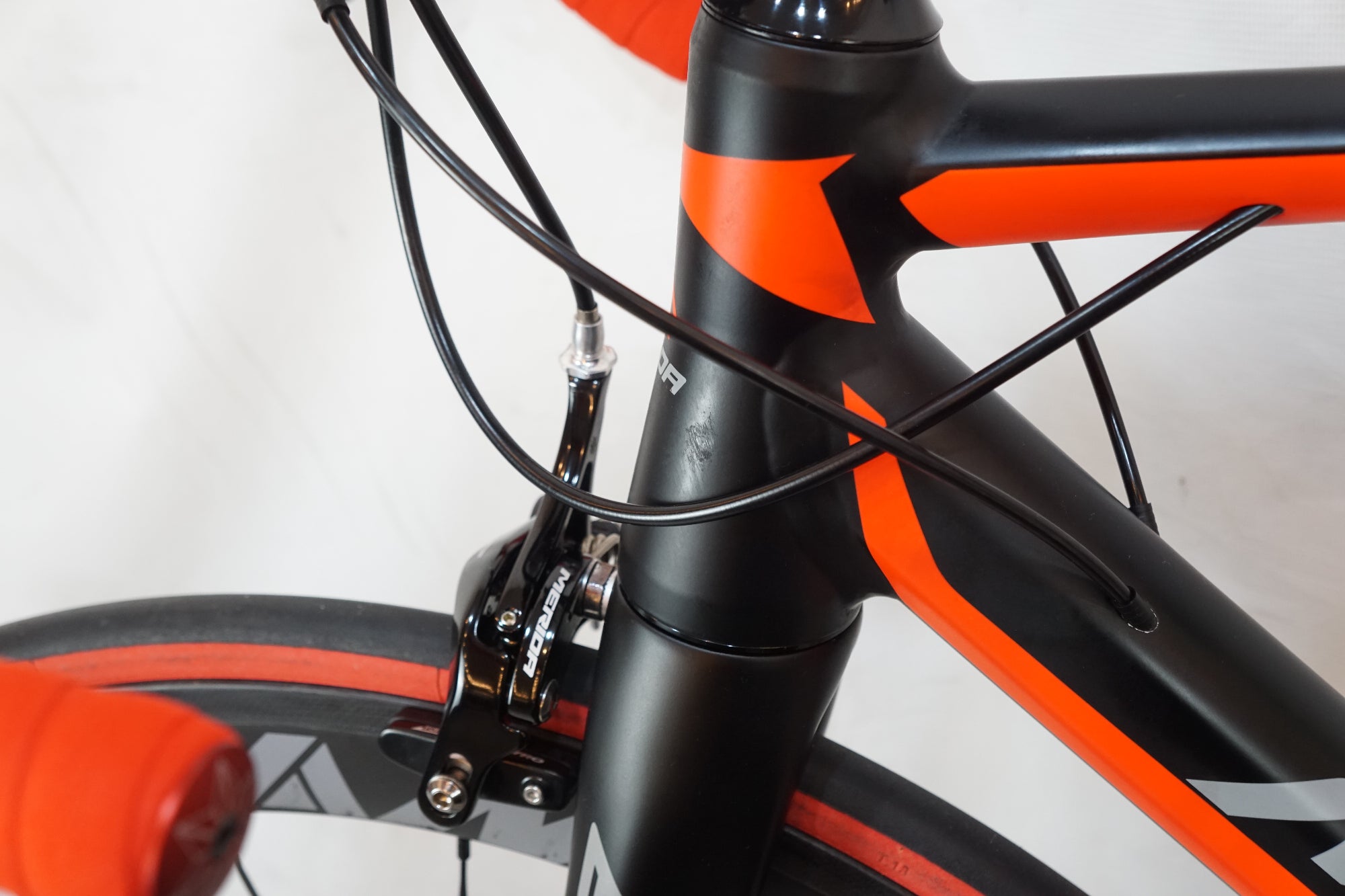 MERIDA 「メリダ」 SCULTURA 400 2016年モデル ロードバイク / AKIBA店