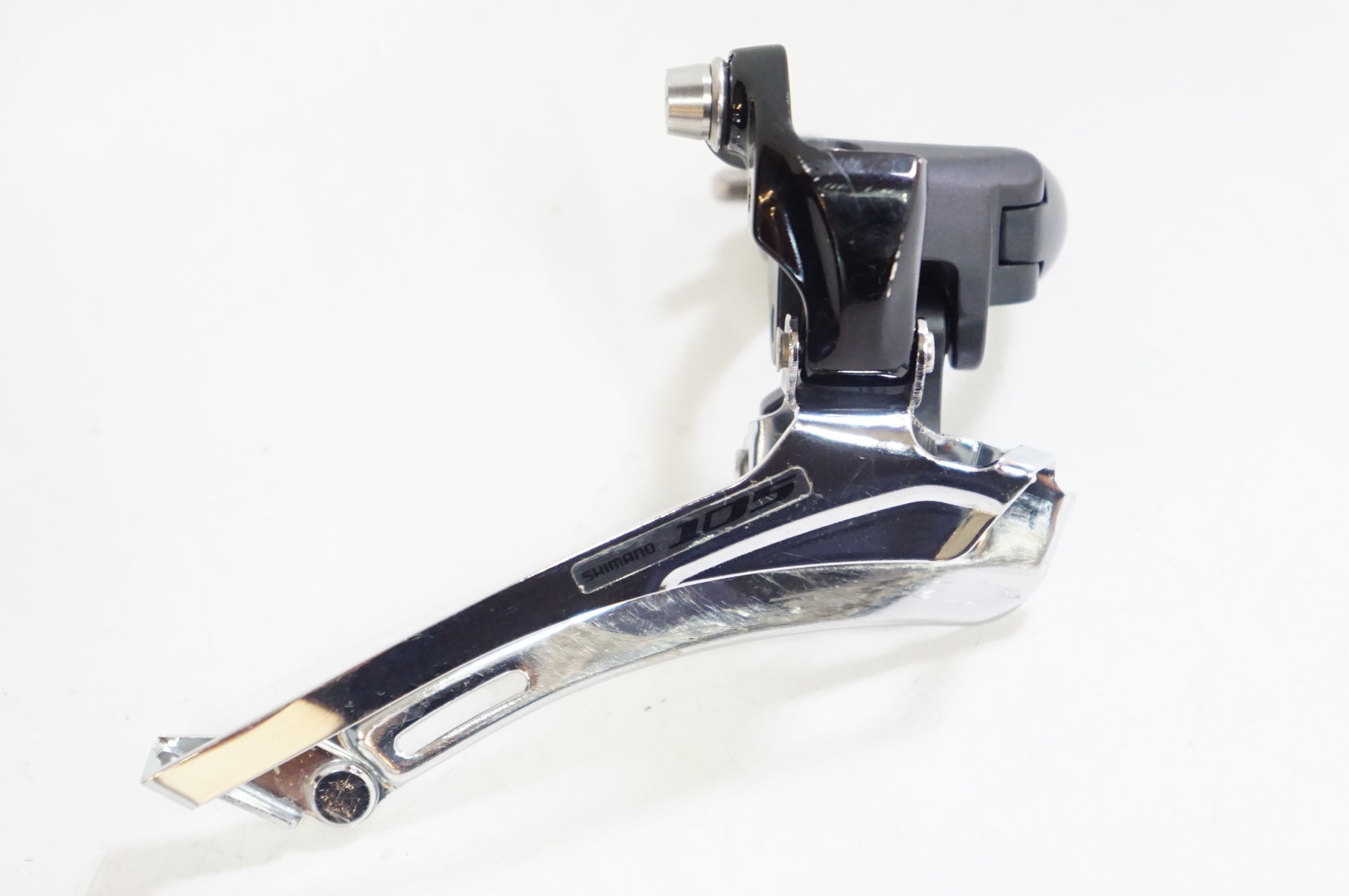 SHIMANO 「シマノ」 105 FD-5700 フロントディレイラー / 熊谷本店