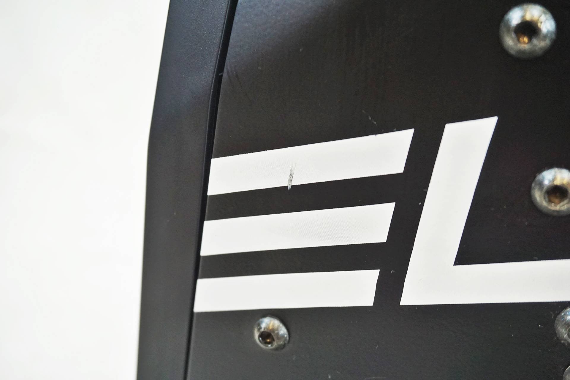 ELITE 「エリート」 SUITO スマートトレーナー / 有明ガーデン店