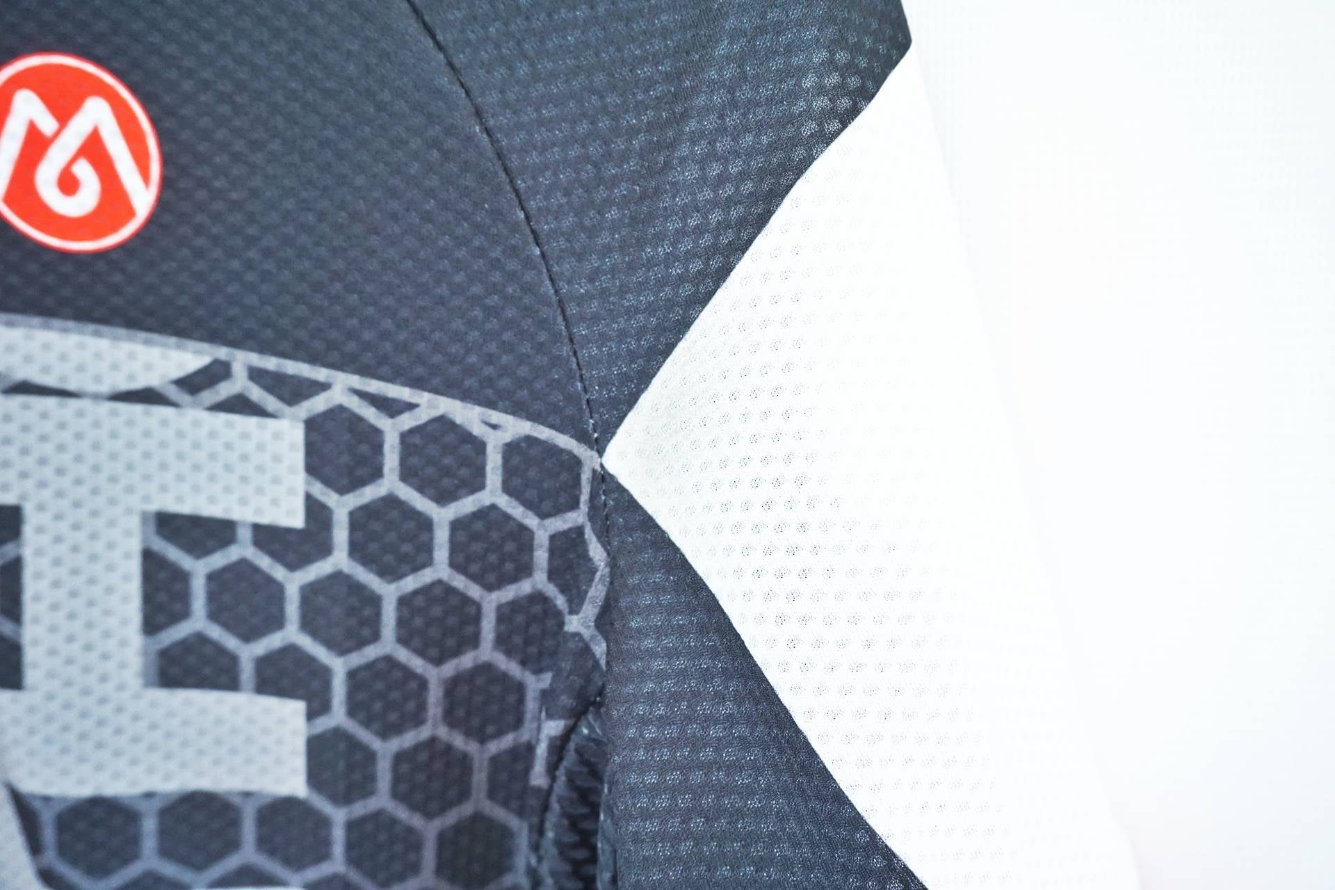 MORETHAN 「モーゼン」 Mサイズ サイクルジャージ / 有明ガーデン店