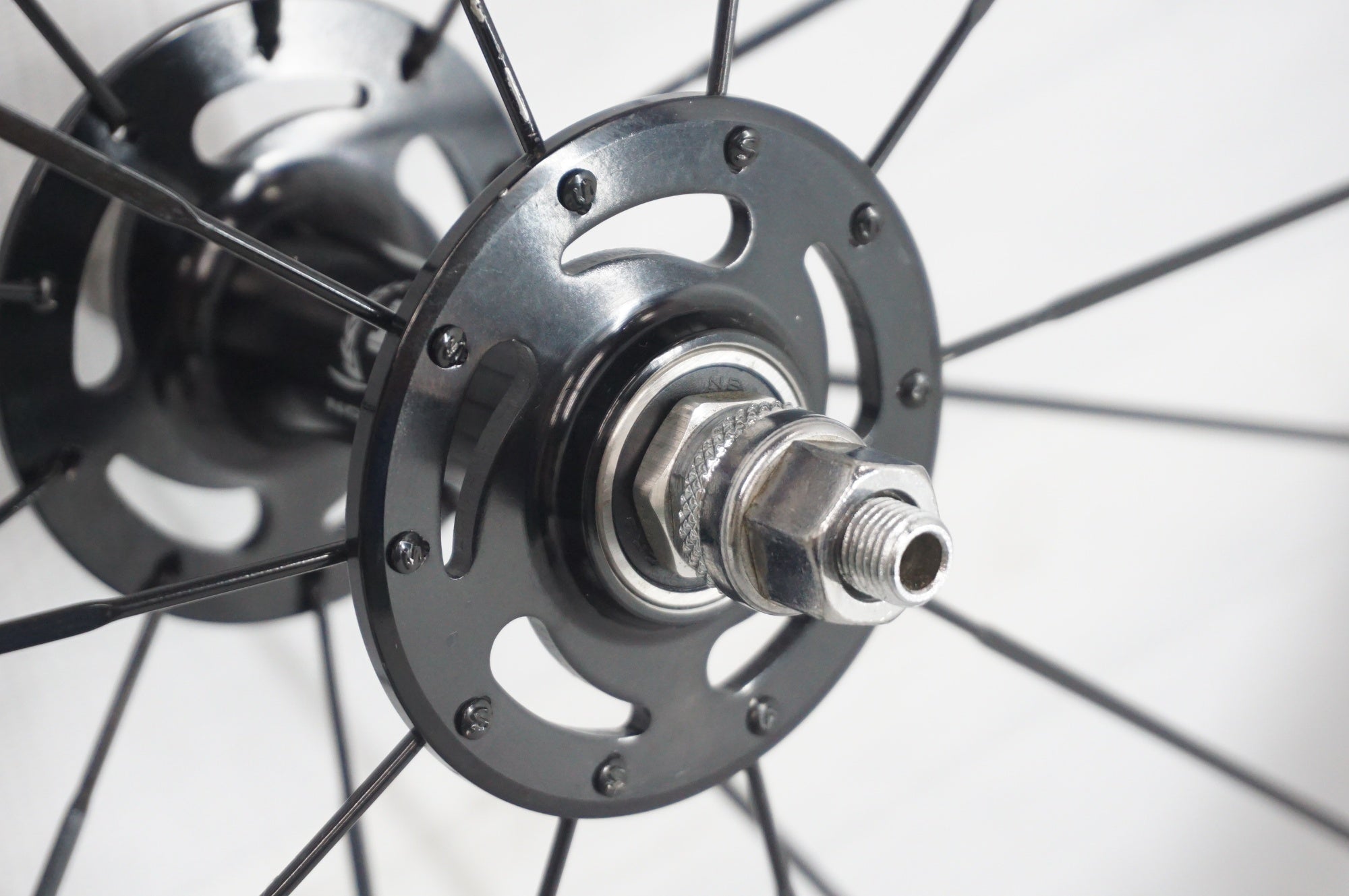 ブランド不明 シングル カーボンホイールセット / 阪急塚口店