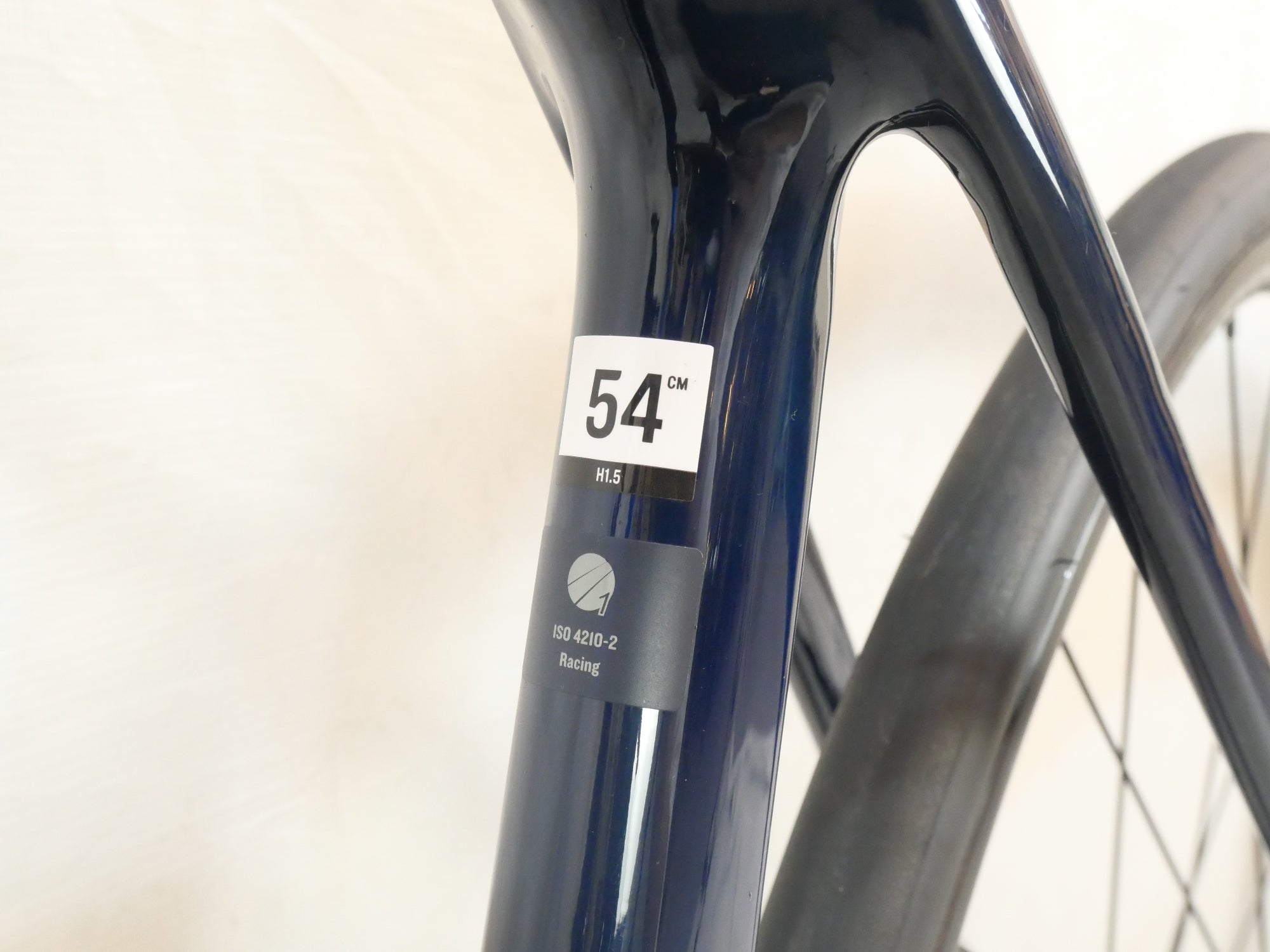 TREK 「トレック」」 EMONDA SL5 DISC 2022年モデル ロードバイク / バイチャリ浦和ベース