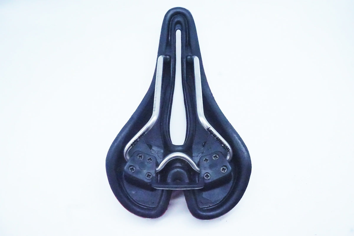 SELLE SMP「セラエスエムピー」 HYBRID サドル/ 京都西院店