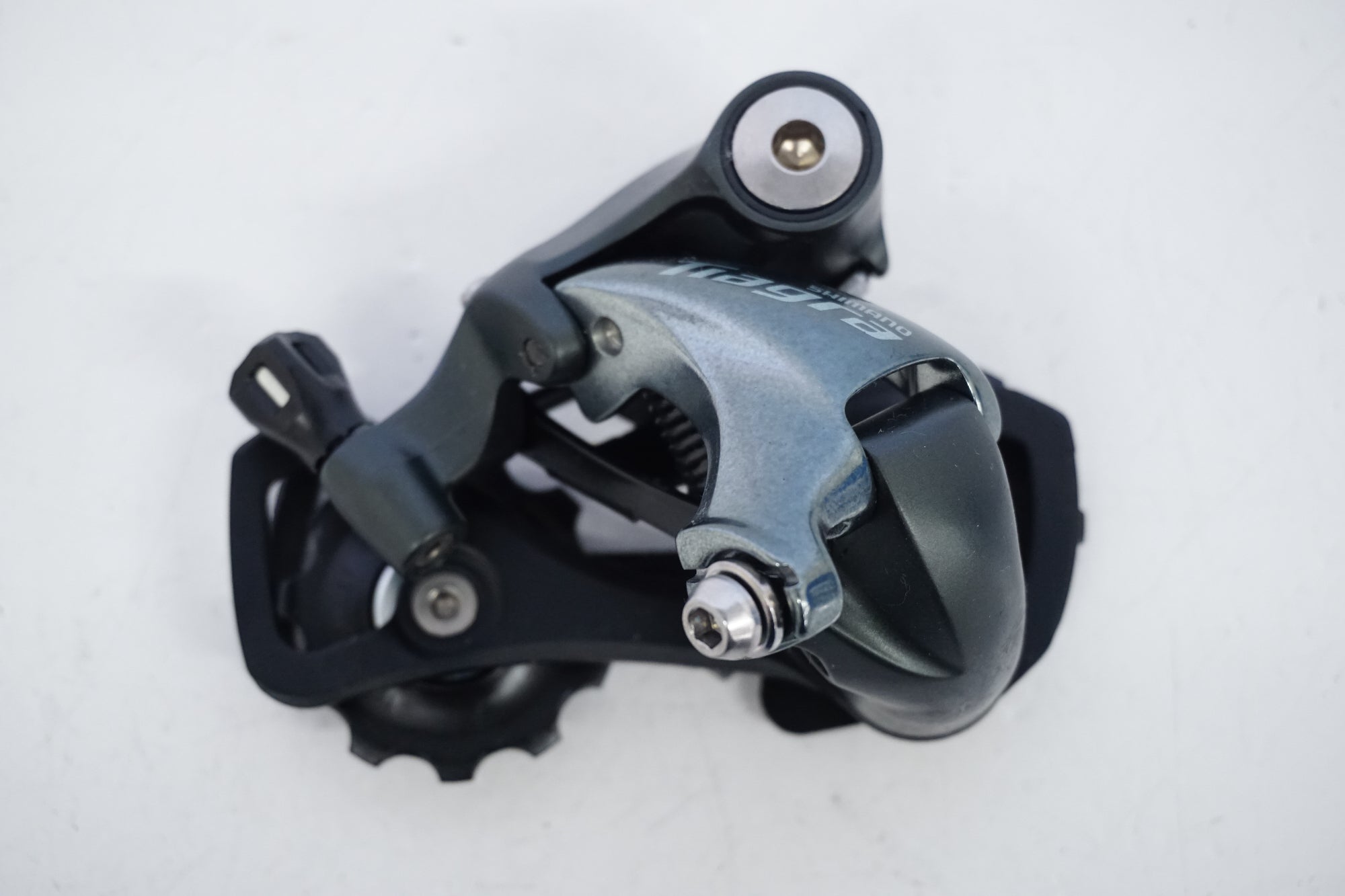 Shimano Tiagra シフターとリアディレーラー　4700系 TIAGRA シフトレバーフラットバーロード 2x10スピード