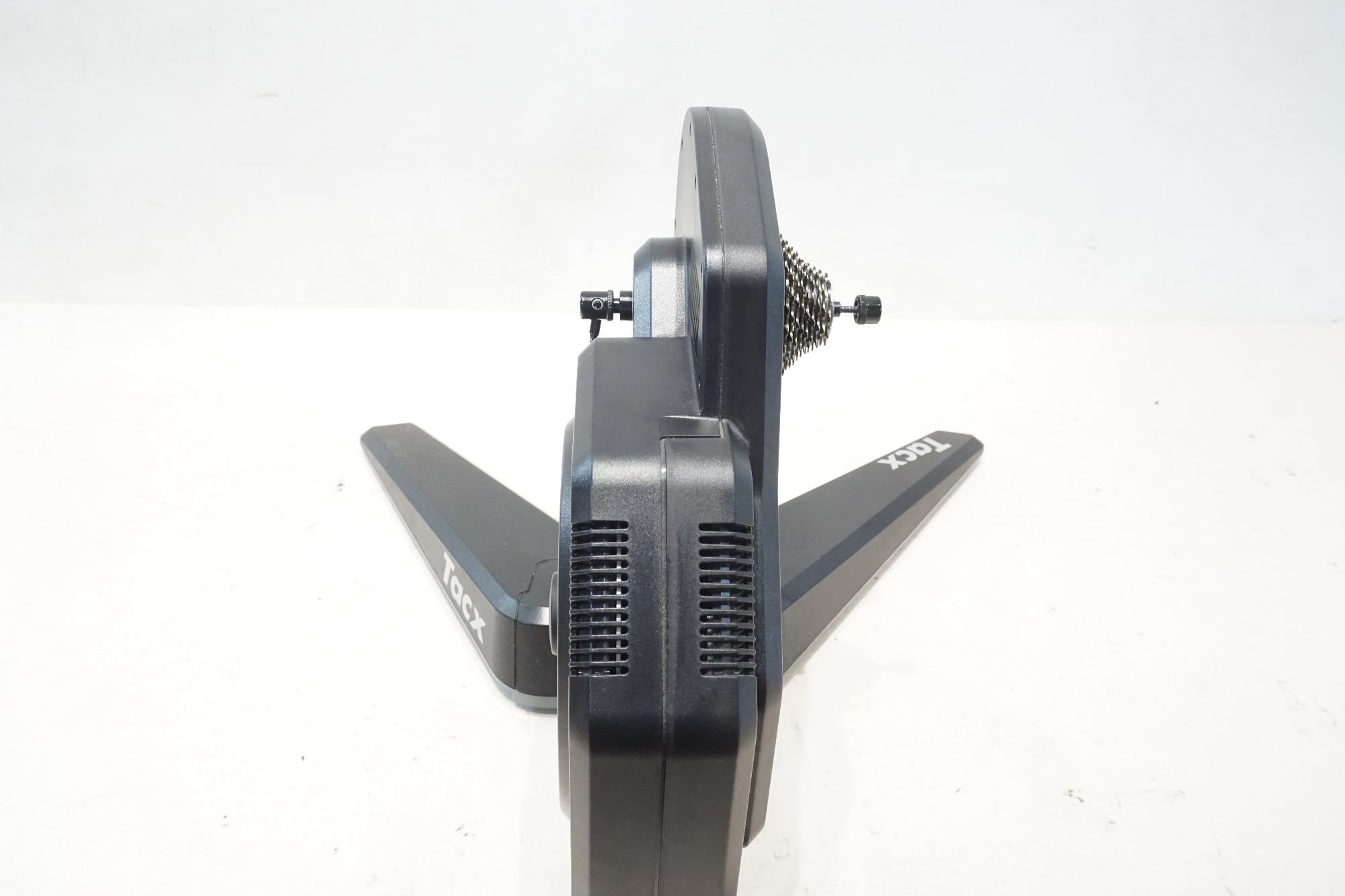 TACX 「タックス」 FLUX 2 SMART サイクルトレーナー / 横浜戸塚店