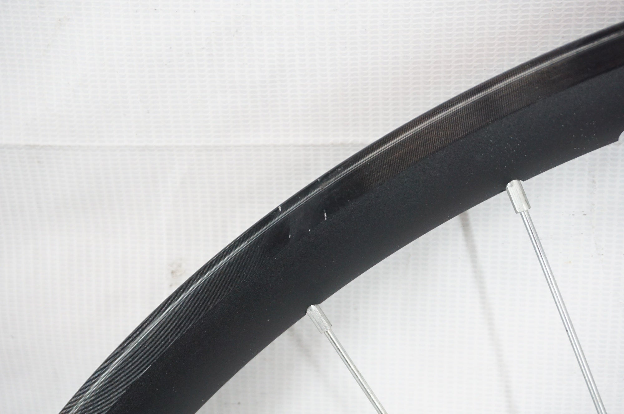 H PLUS SON 「エイチプラスサン」 リム NOVATEC ハブ シングル ホイールセット / 阪急塚口店