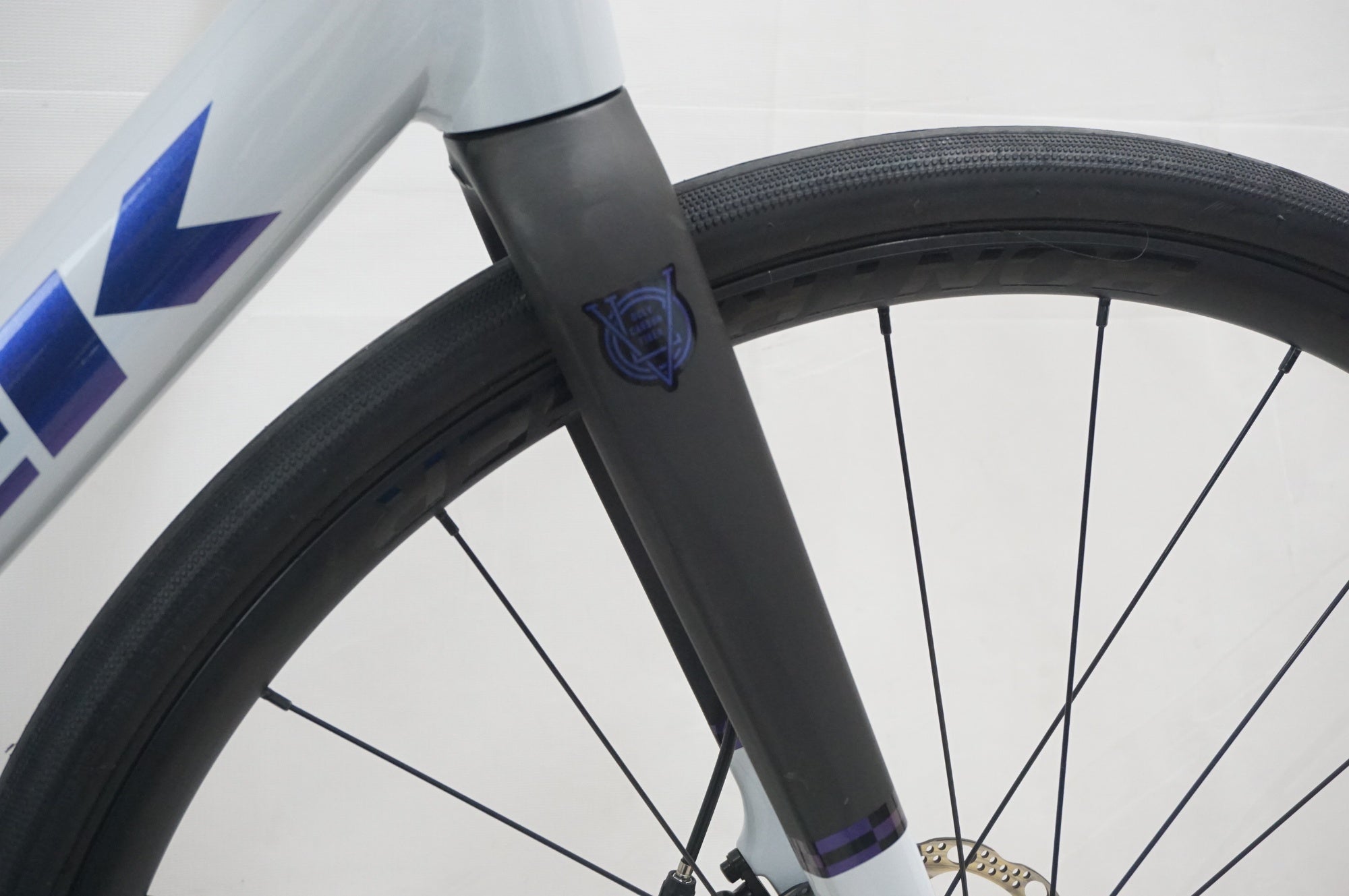 TREK 「トレック」 DOMANE AL2 GEN4 2024年モデル ロードバイク / 福岡アイランドシティ店