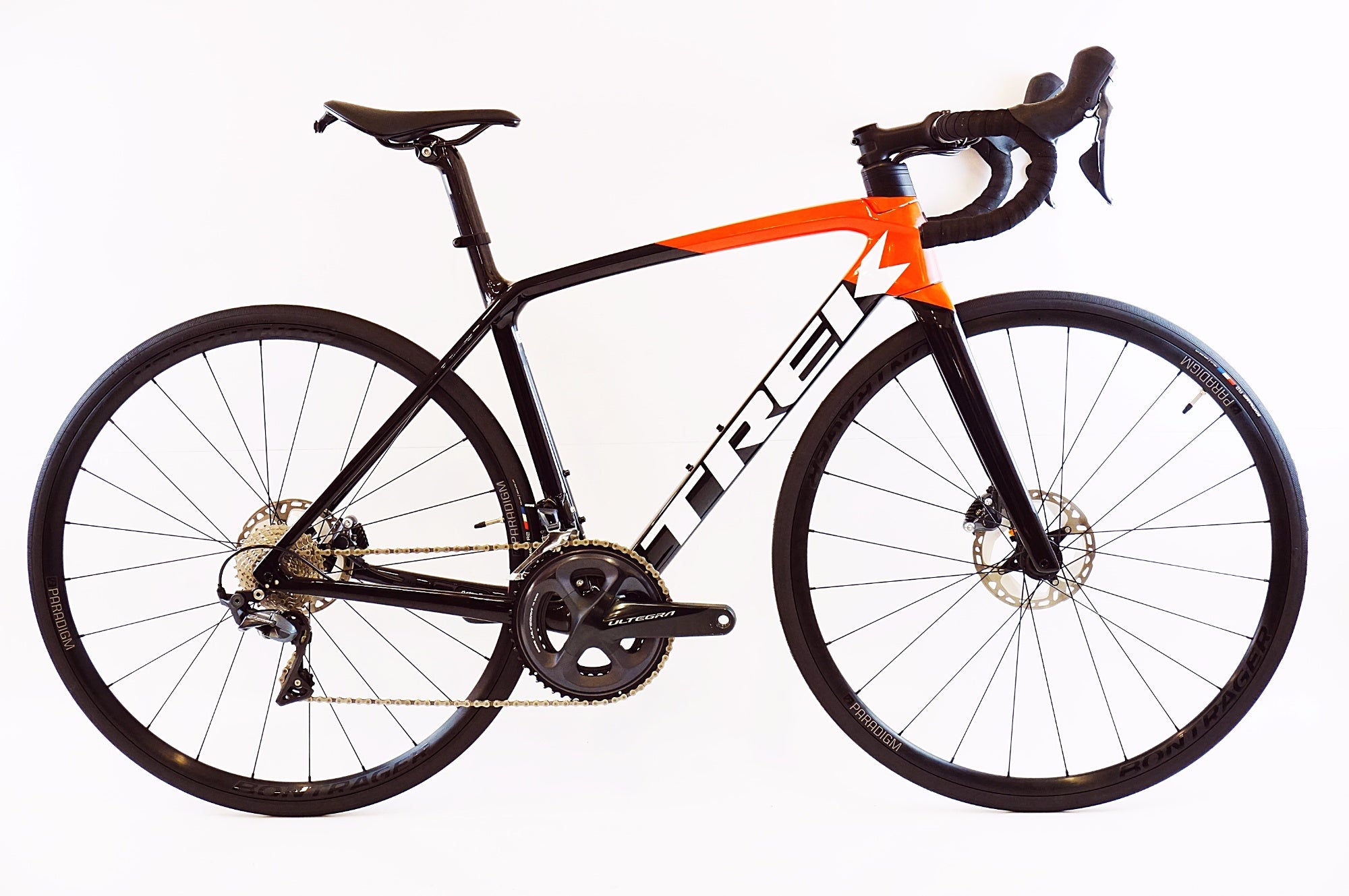 TREK 「トレック」 EMONDA SL6 DISC 2021-2022年モデル ロードバイク TREK 「トレック」 EMONDA SL6 DISC 2021-2022年モデル ロードバイク