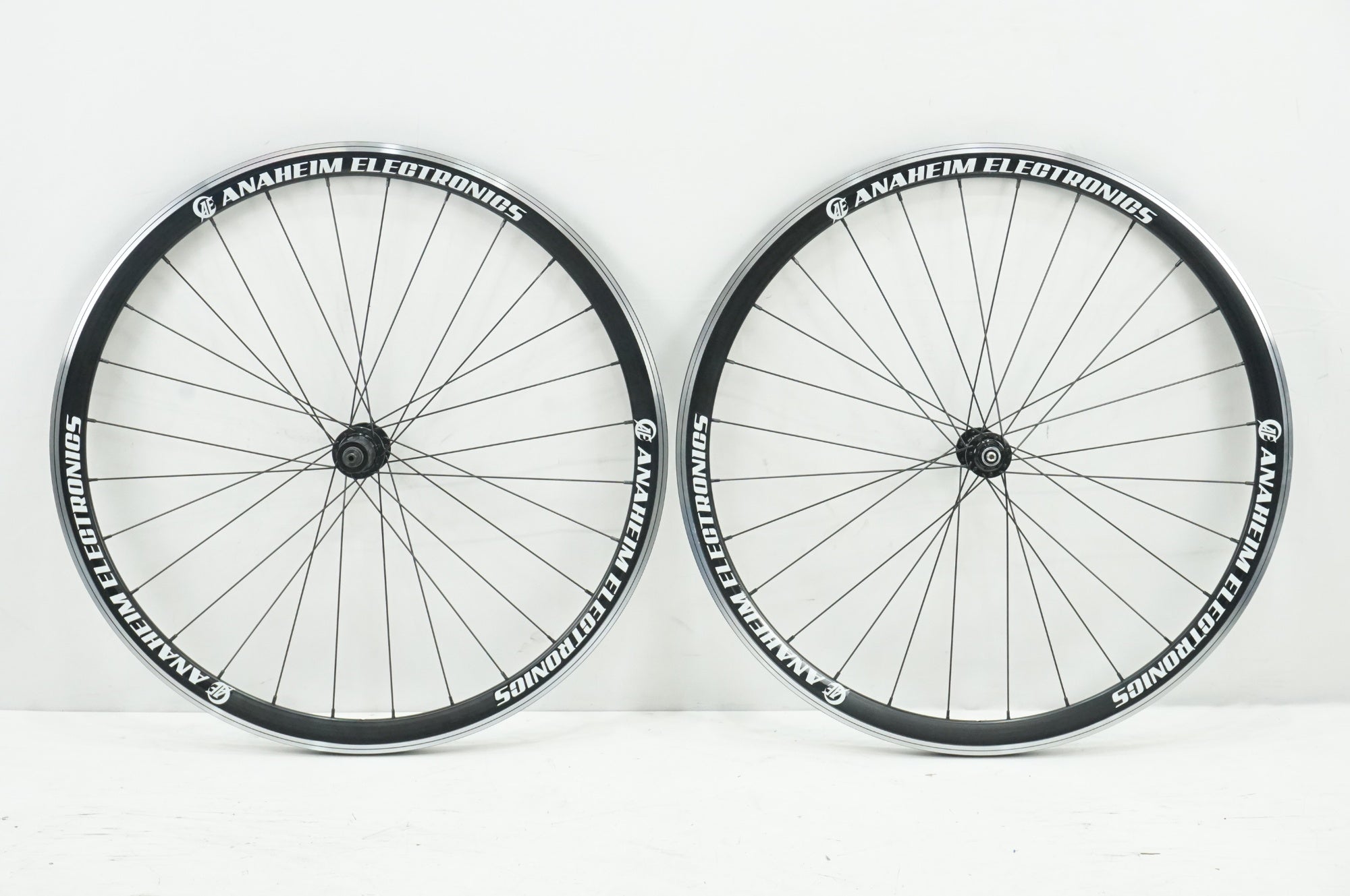 ノーブランド ANAHEIM ELECTRONICSロゴ シマノ11S ホイールセット
