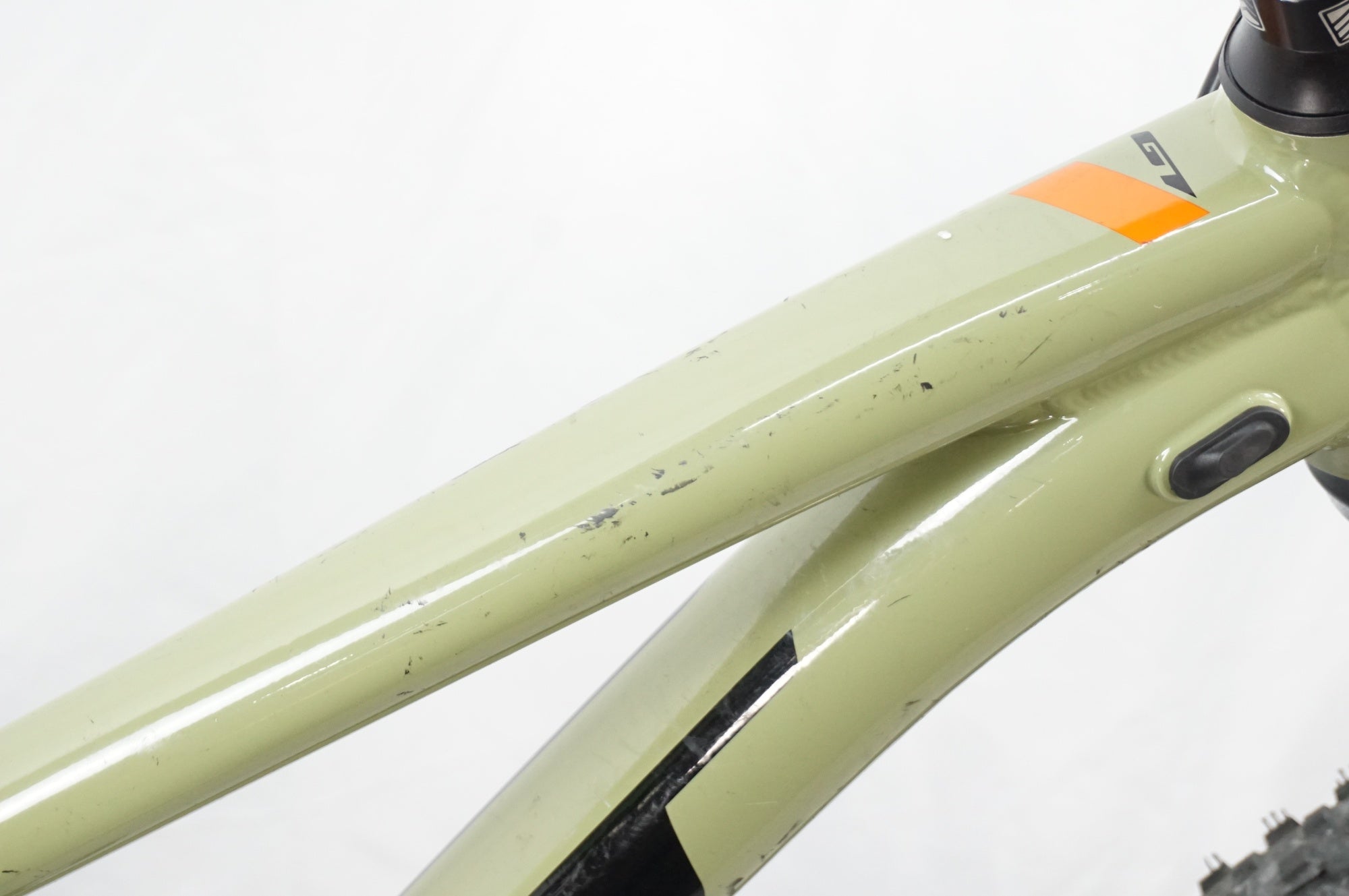 ジャンク GT 「ジーティー」 AVALANCHE ELITE 27.5 2020年モデル マウンテンバイク / 川越店