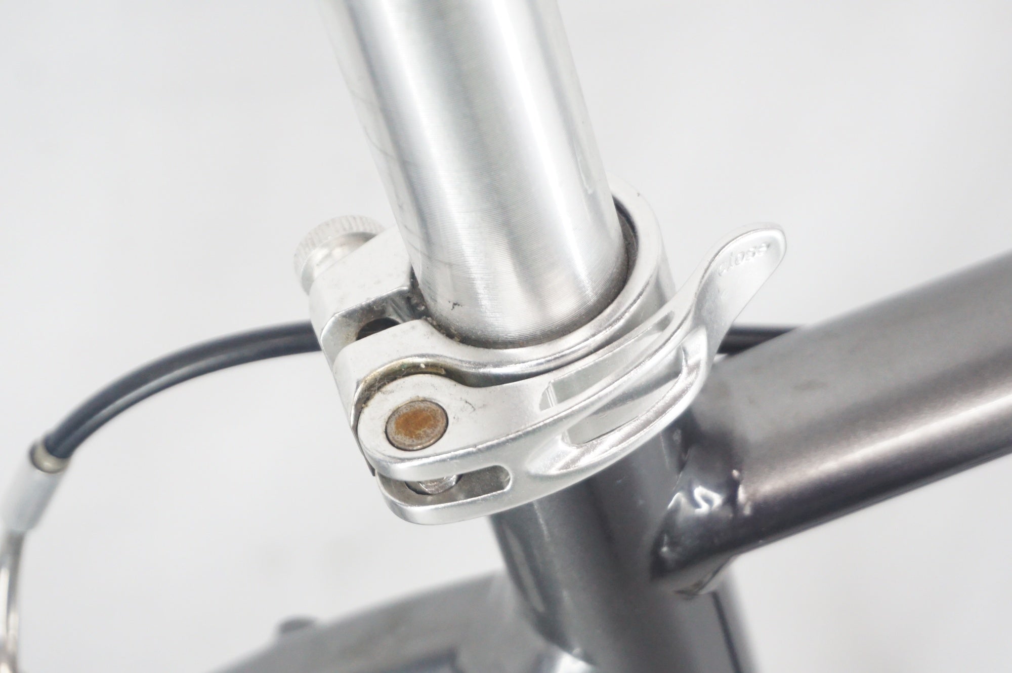 GIANT 「ジャイアント」 ESCAPE R3 2020年モデル クロスバイク / 阪急塚口店