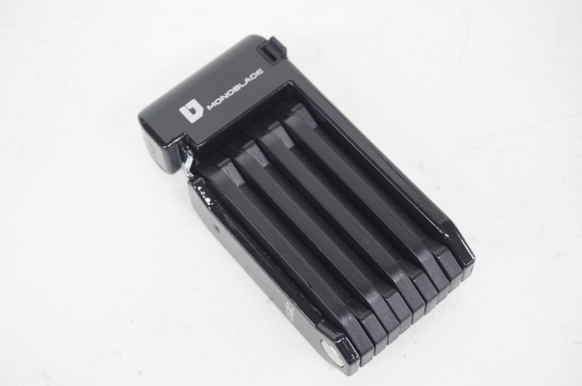 ULAC 「ユーラック」 MONOBLADE ブレードロック / 阪急塚口店