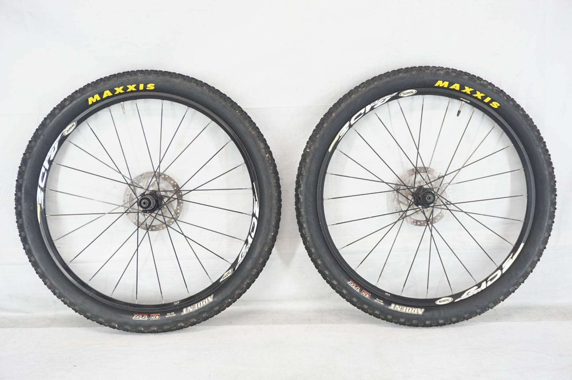 MAVIC 「マヴィック」 CROSSRIDE DISC 26 シマノ10S ホイールセット / 阪急塚口店