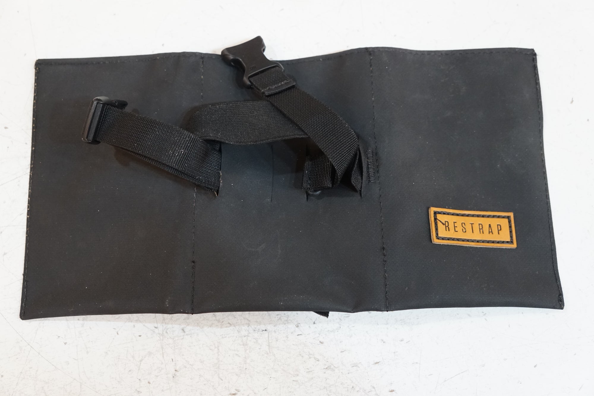 RESTRAP 「リストラップ」 TOOL ROLL ツール ロール / バイチャリ浦和ベース