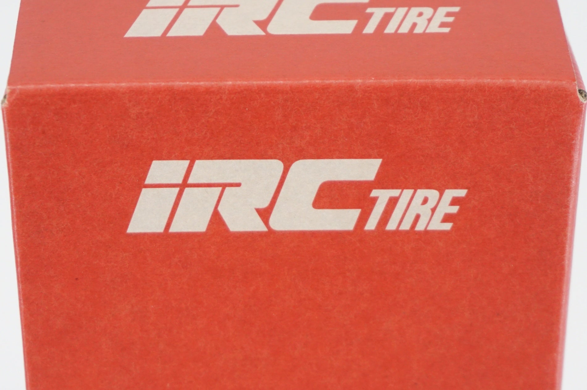 IRC 「アイアールシー」 JETTY PLUS 700x25C タイヤ / 阪急塚口店