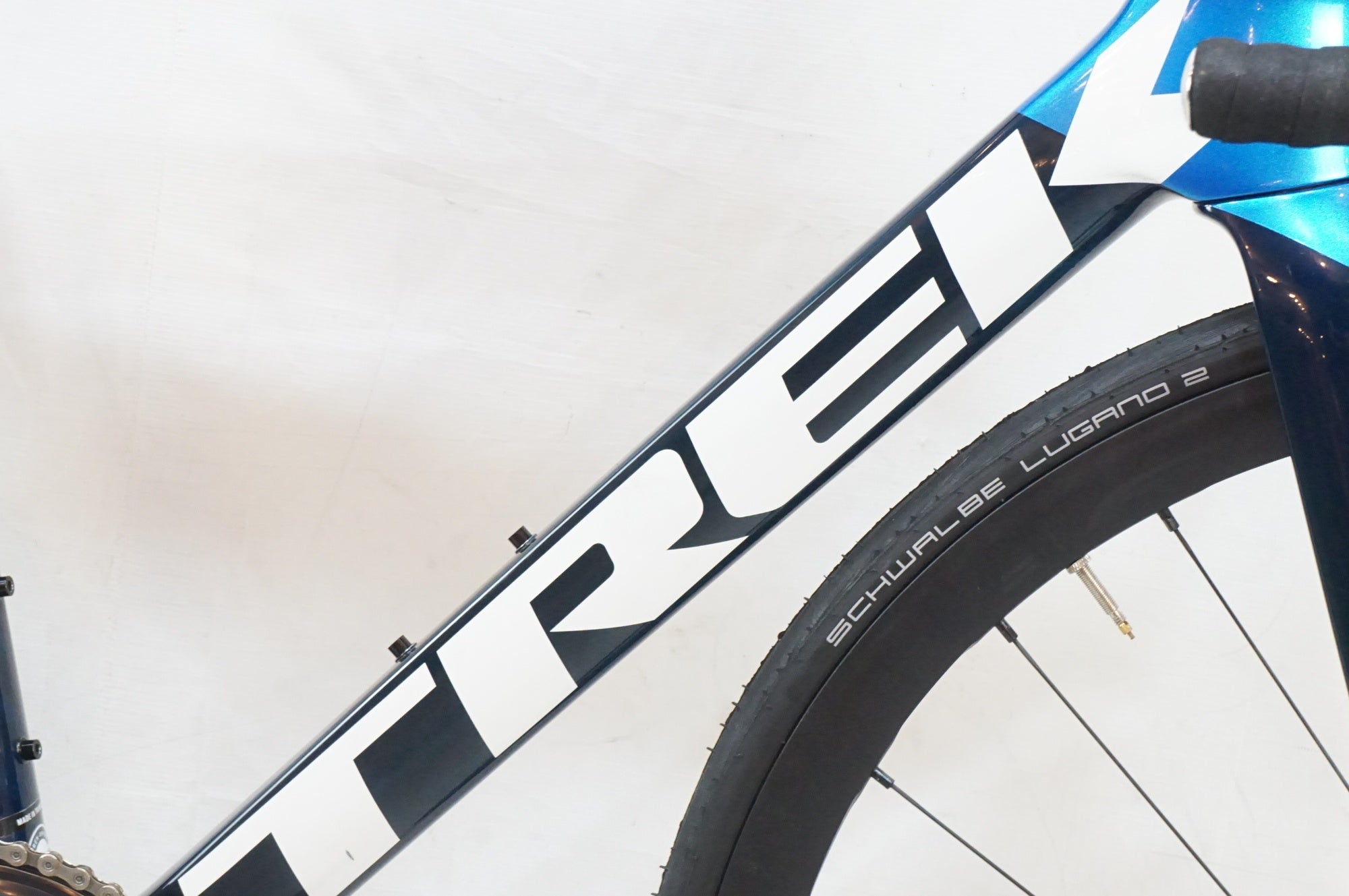 TREK 「トレック」 EMONDA SL5 DISC 2021年モデル ロードバイク / バイチャリ浦和ベース