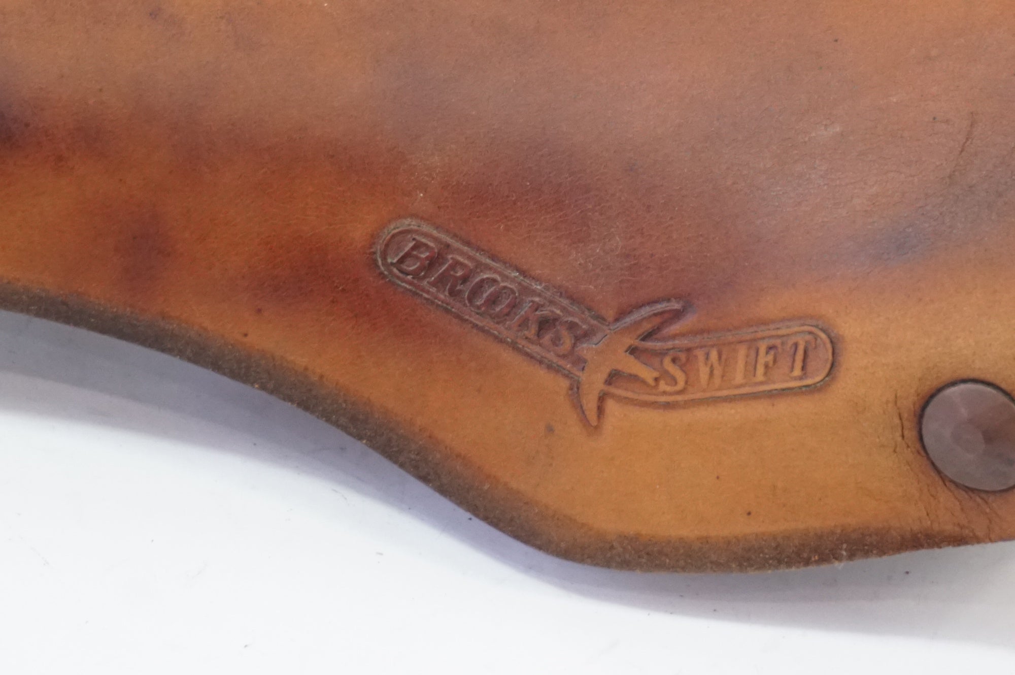 BROOKS 「ブルックス」 SWIFT サドル / 世田谷店