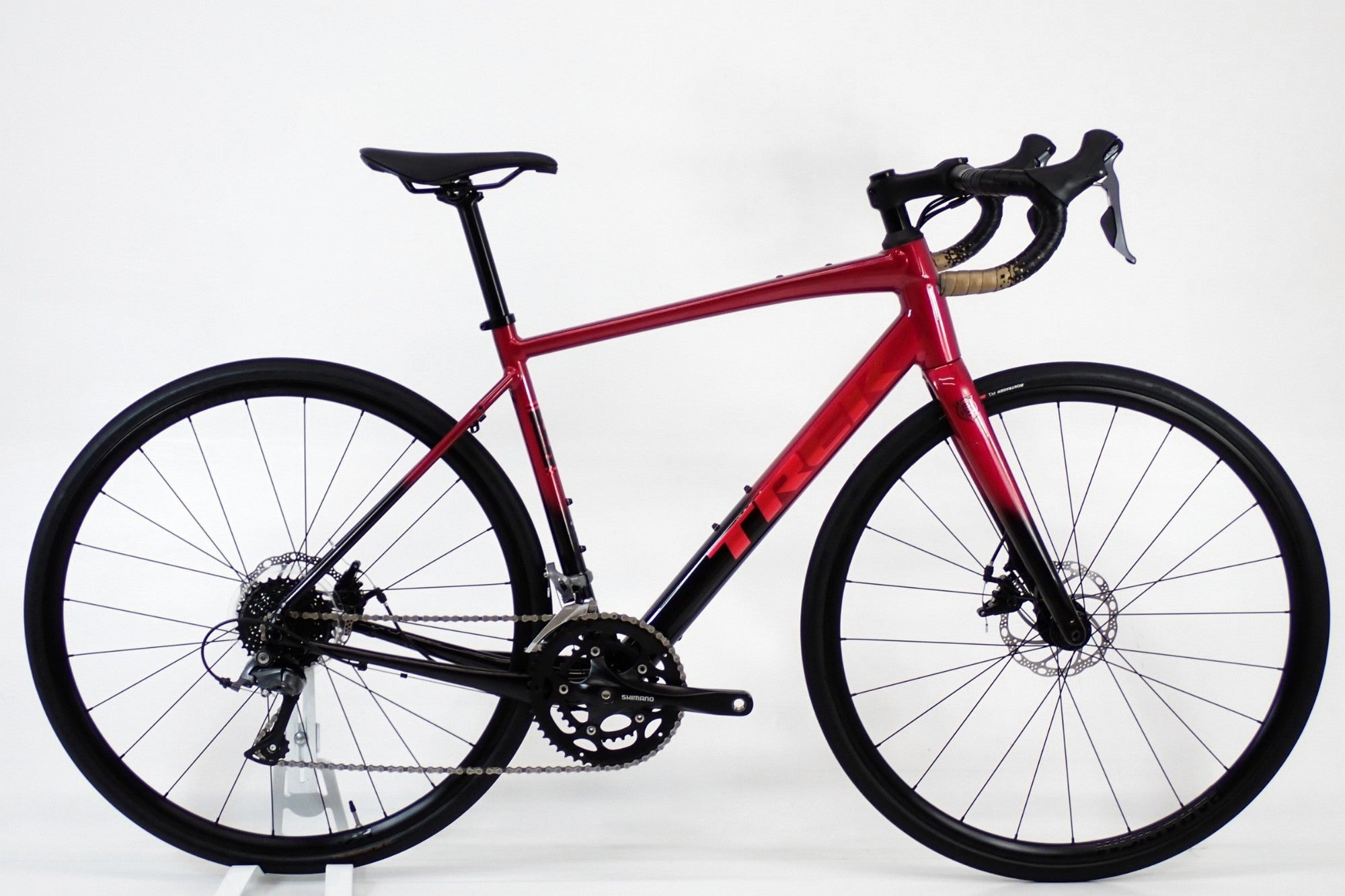TREK 「トレック」 DOMANE AL2 GEN4 DISC 2025年頃 ロードバイク