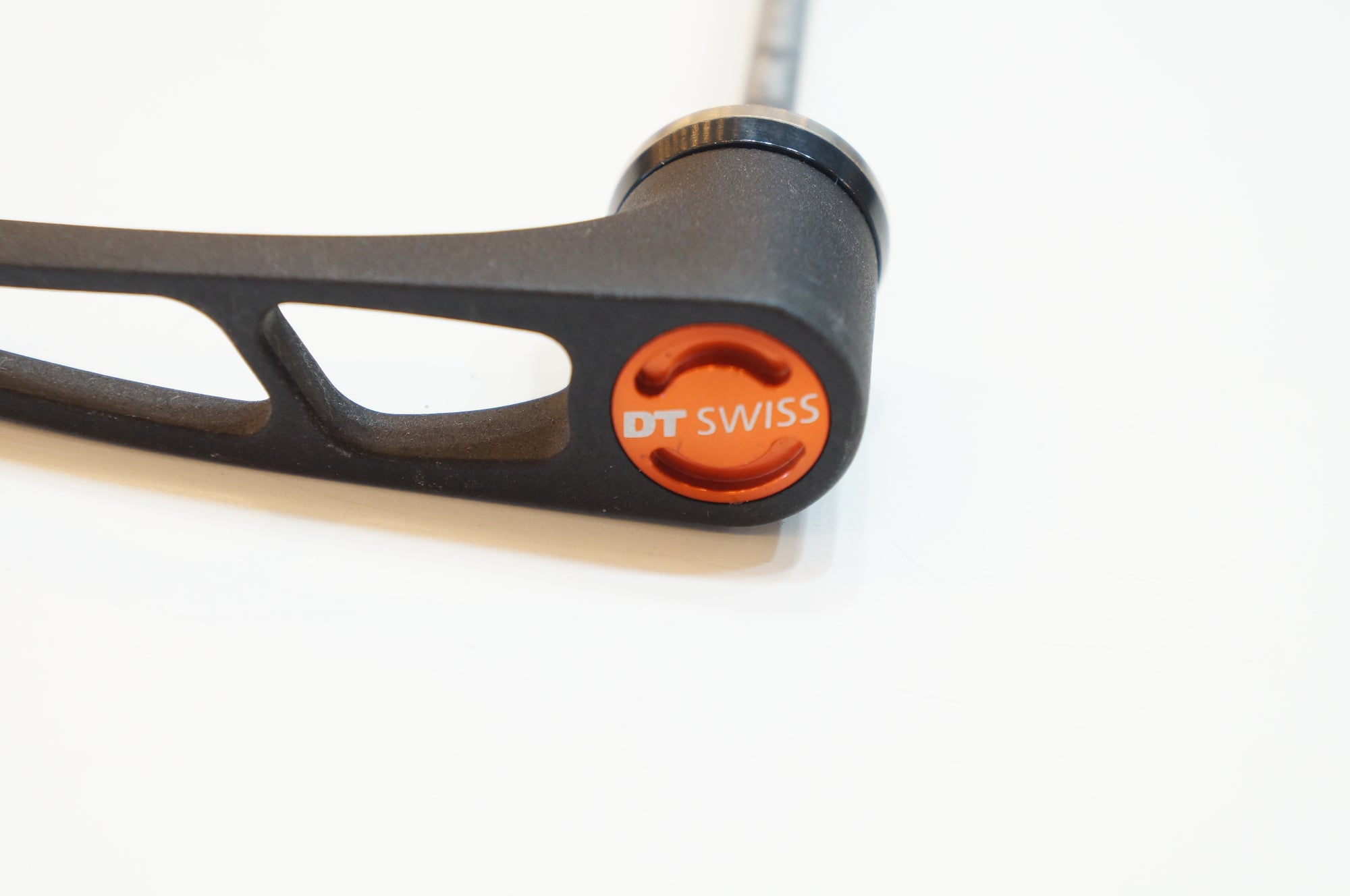 DT SWISS 「ディーティースイス」 RWS 10 ALU ROAD 100/130mm クイックリリースレバーセット / バイチャリ浦和ベース