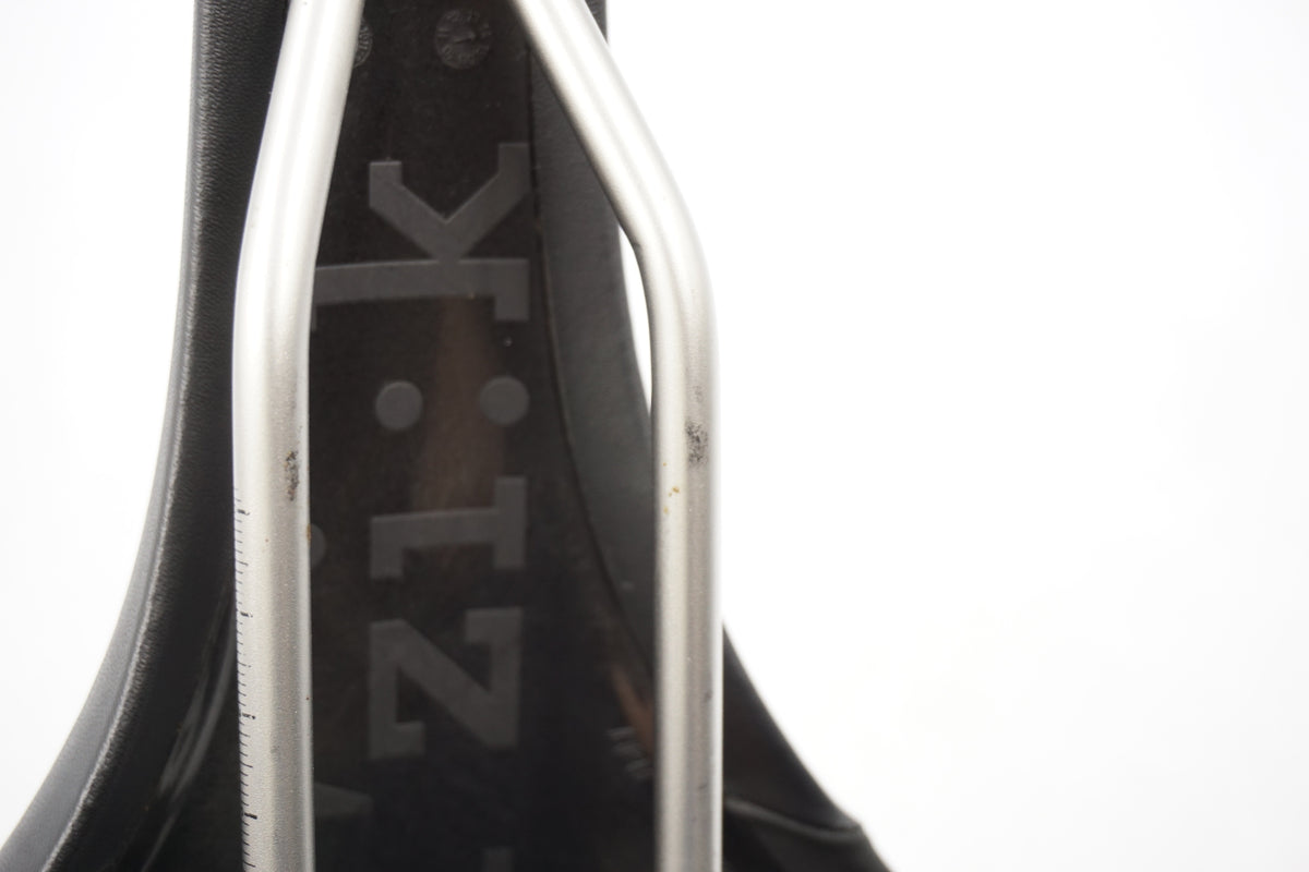 FIZIK 「フィジーク」 ANTARES サドル / 奈良店