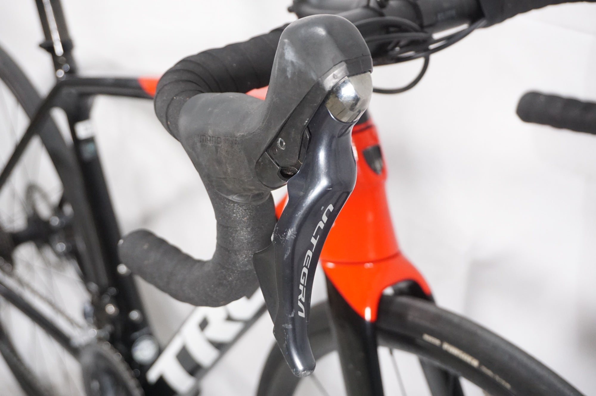 TREK 「トレック」 EMONDA SL6 DISC 2021-2022年モデル ロードバイク / AKIBA店