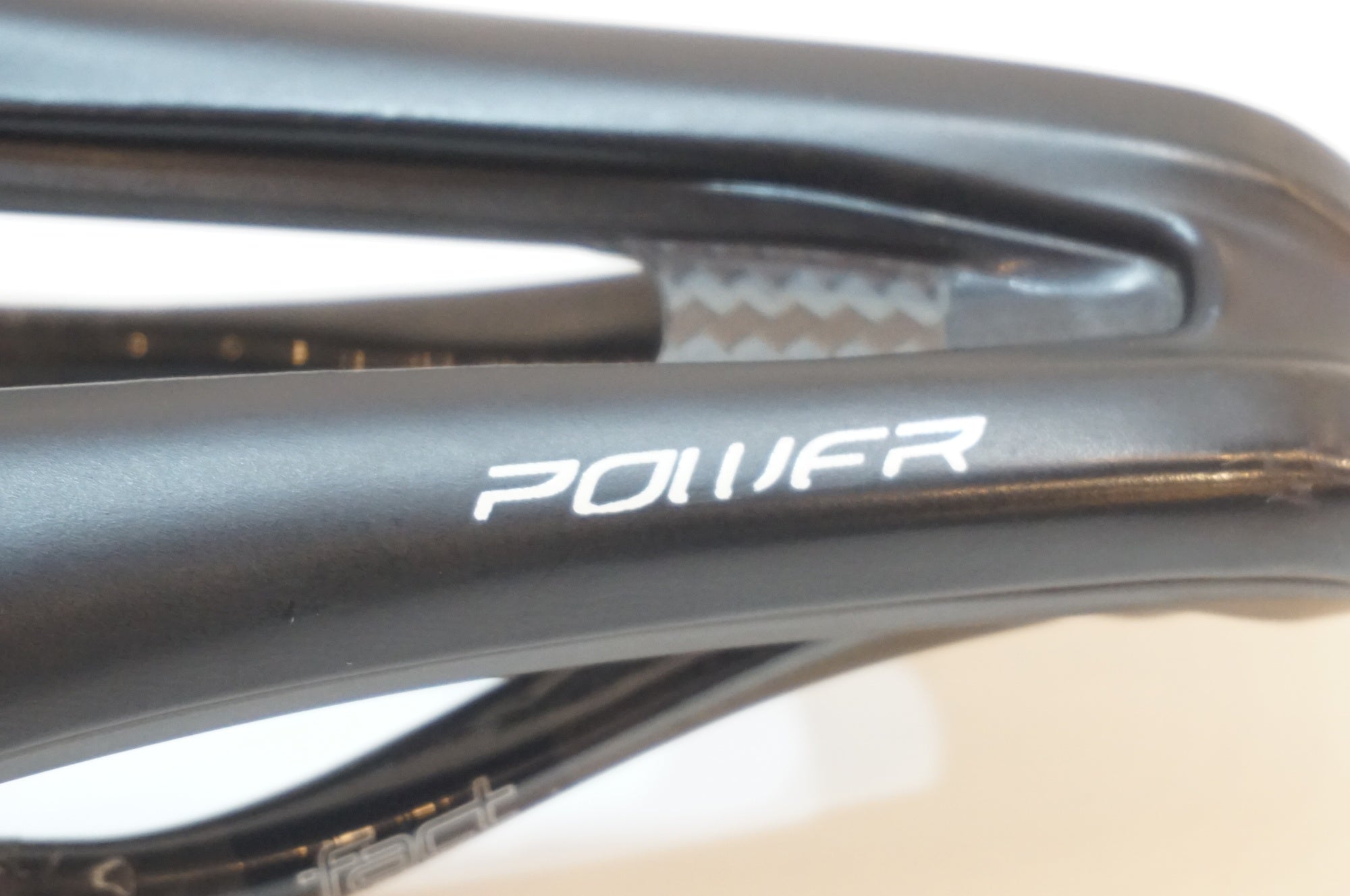 SPECIALIZED 「スペシャライズド」 S-WORKS POWER 143mm サドル / 浦和ベース