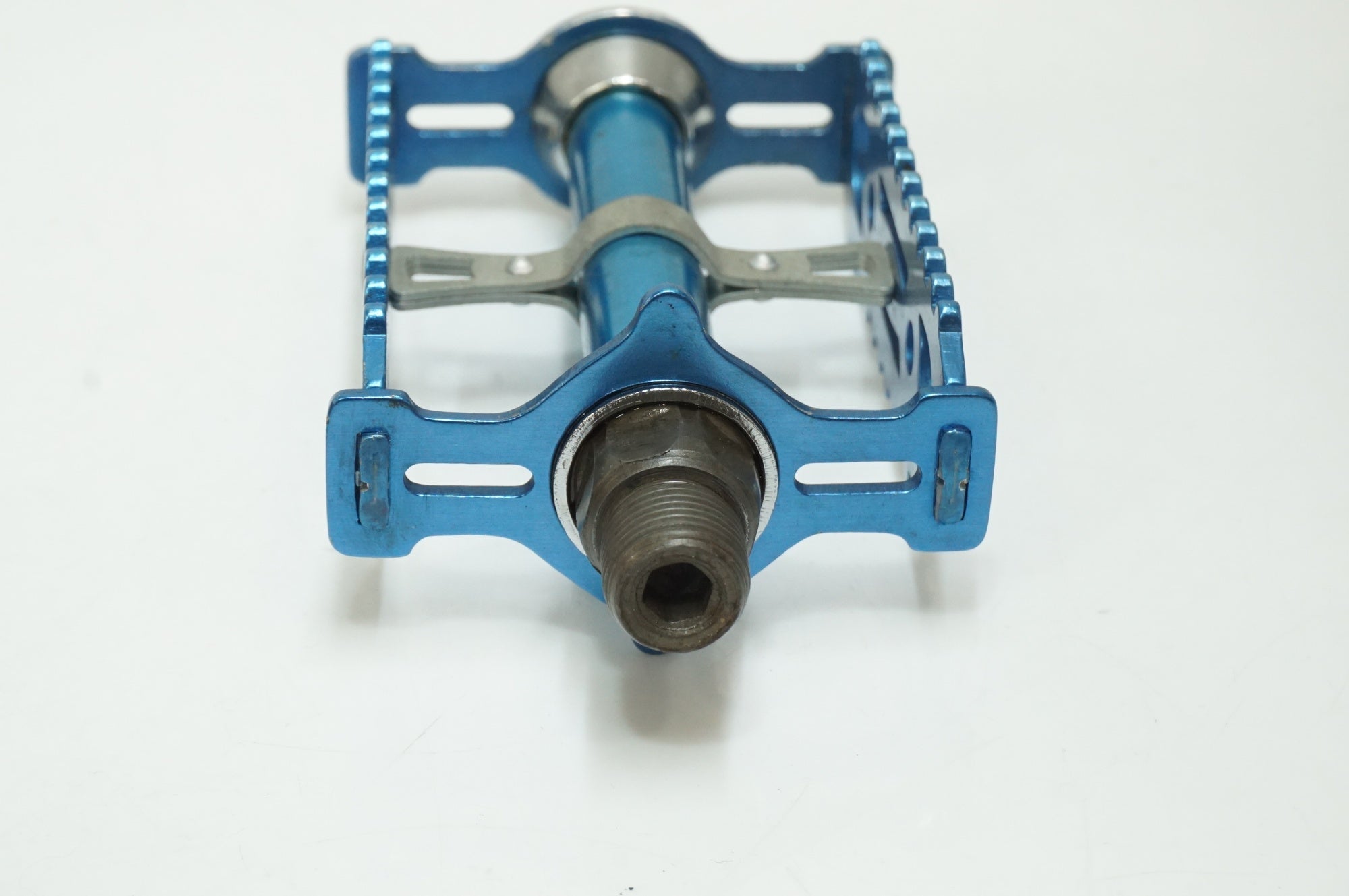 LYOTARD 「リオター」 460D ペダル / 大宮店