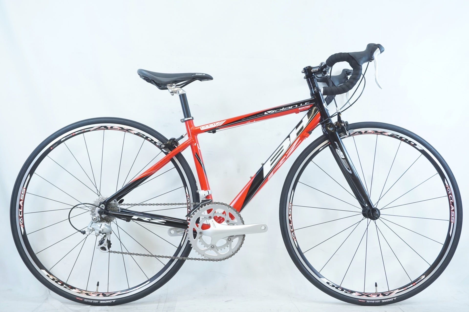 BH 「ビーエイチ」 VOLAN LE 2010年モデル ロードバイク / 有明ガーデン店