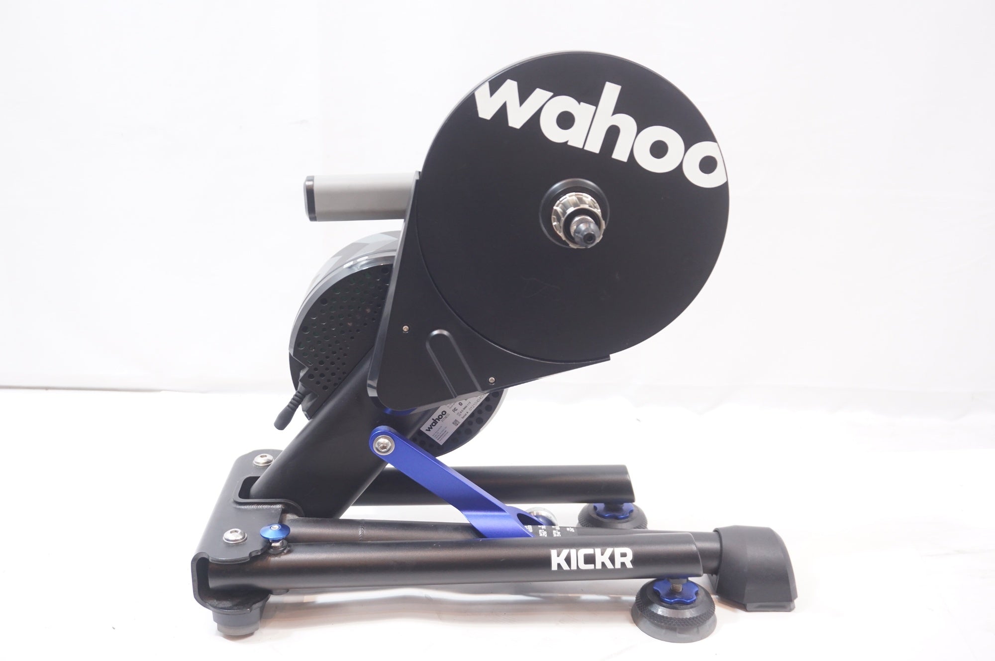 WAHOO 「ワフー」 KICKR V5 WF113 サイクルトレーナー / 世田谷店 