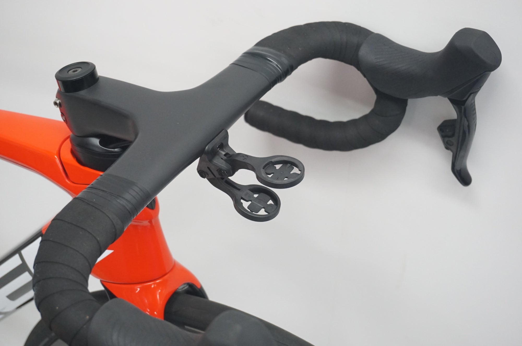 TREK 「トレック」 EMONDA SL DISC 2021年モデル ロードバイク / 福岡店