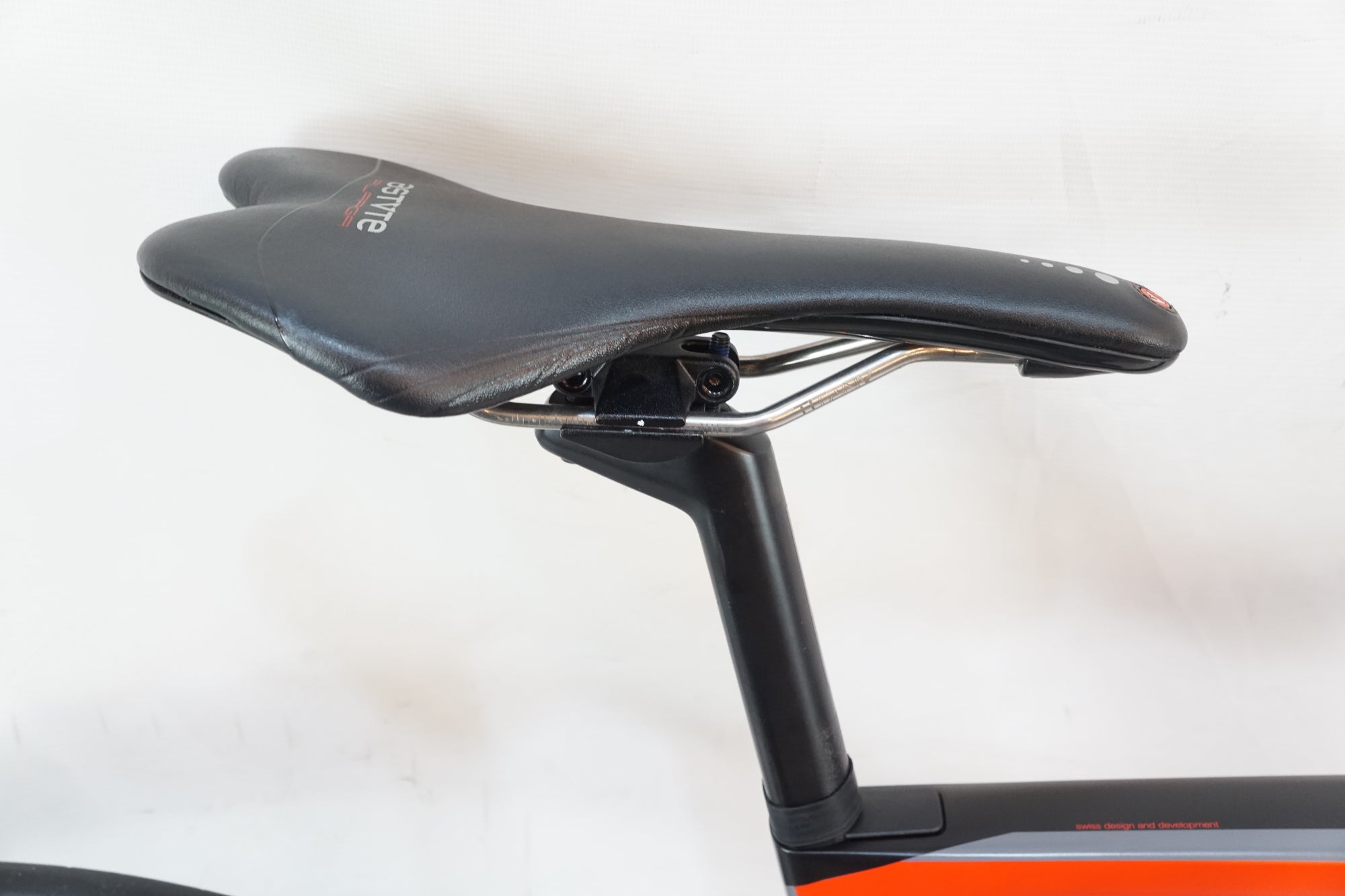 BMC 「ビーエムシー」 TEAMMACHINE SLR02 TWO 2019年モデル ロードバイク / バイチャリ浦和ベース