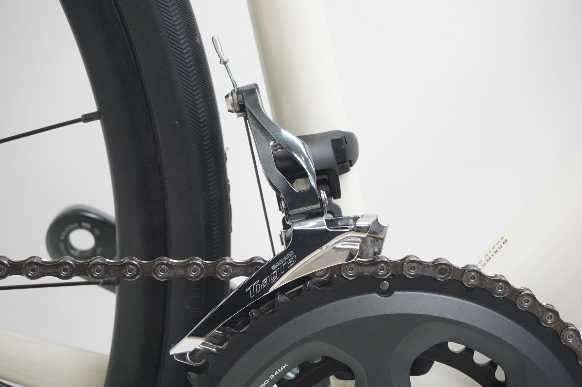 TREK 「トレック」 DOMANE AL4 GEN4 2024-2026年モデル ロードバイク / 福岡店
