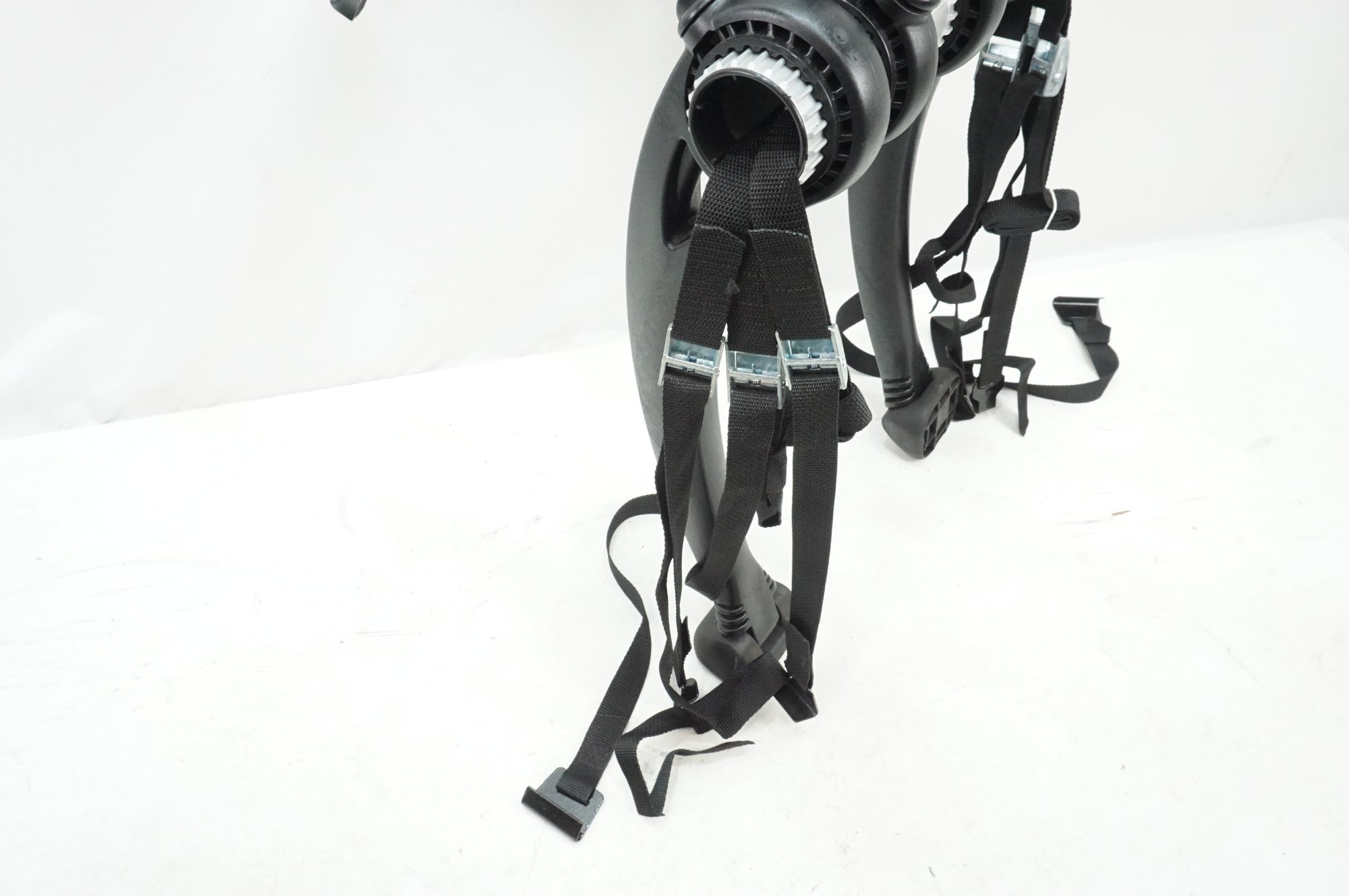 TERZO 「テルッツォ」 SARIS EC16 車載キャリア / 大宮店