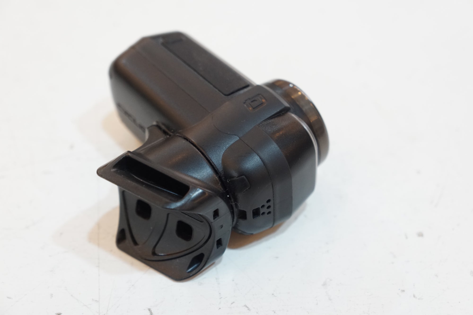 CYCLIQ 「サイクリック」 FLY6 GEN 3 HDバイクカメラ+リアライト / バイチャリ浦和ベース