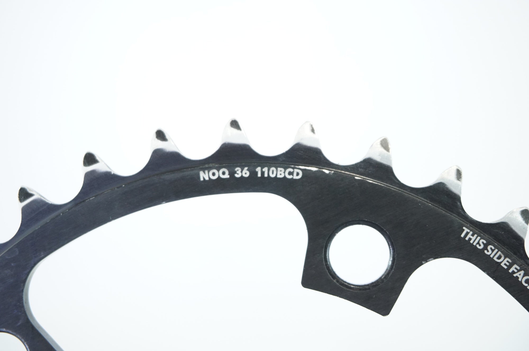 ROTOR 「ローター」 NOQ BCD110 52-36T チェーンリング / 宇都宮店