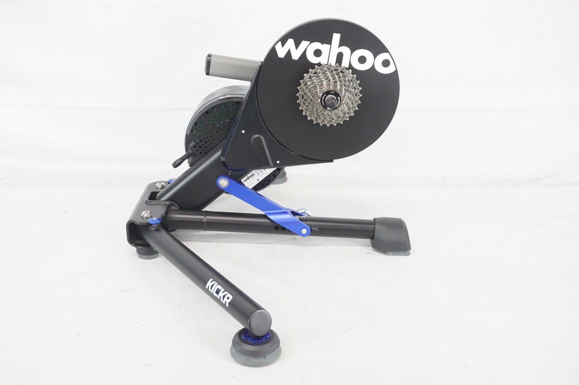 WAHOO 「ワフー」 KICKR V5 サイクルトレーナー / 阪急塚口店