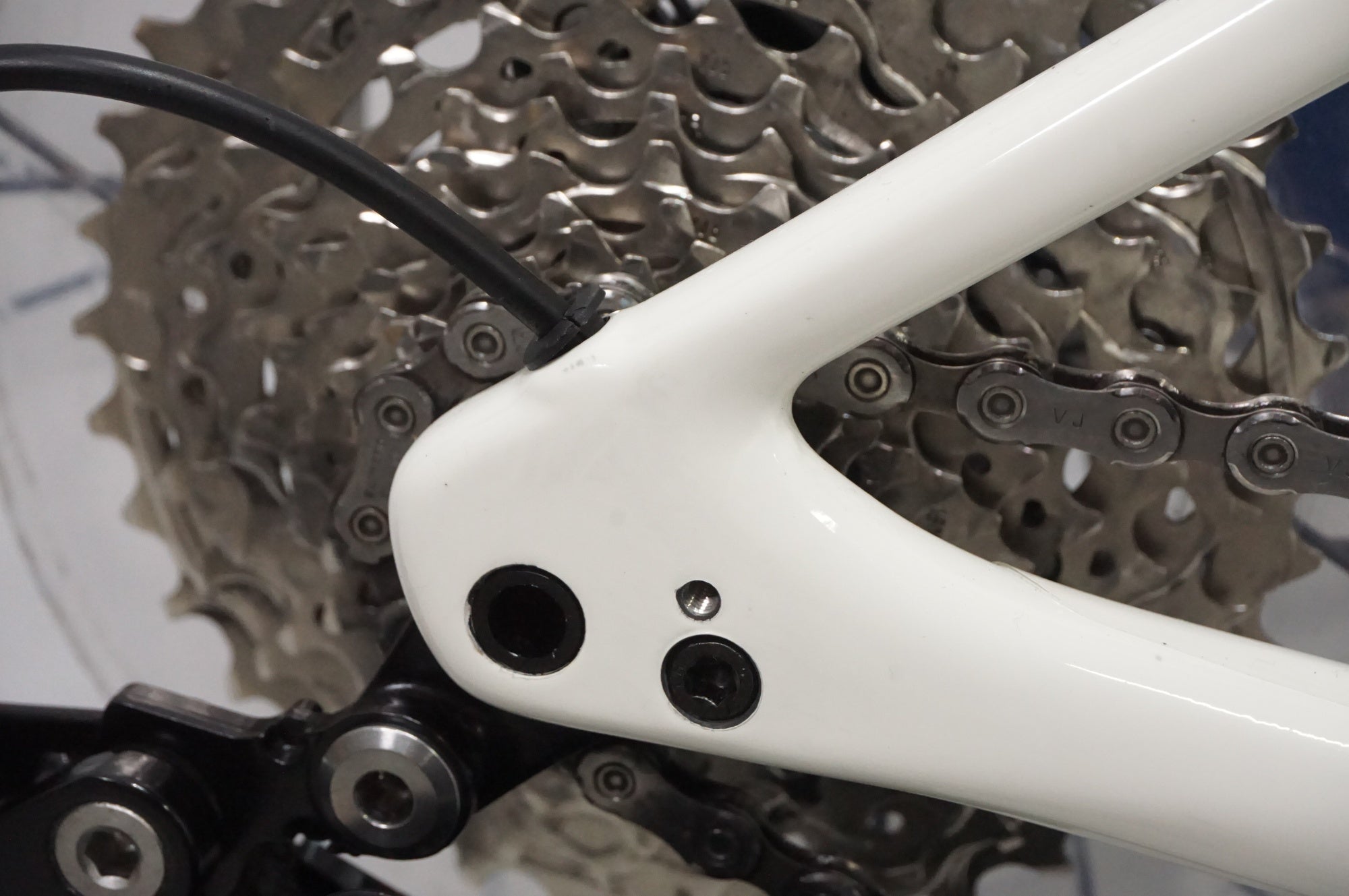 SPECIALIZED 「スペシャライズド」 ROUBAIX SL8 SPORT 2024年モデル ロードバイク / AKIBA店