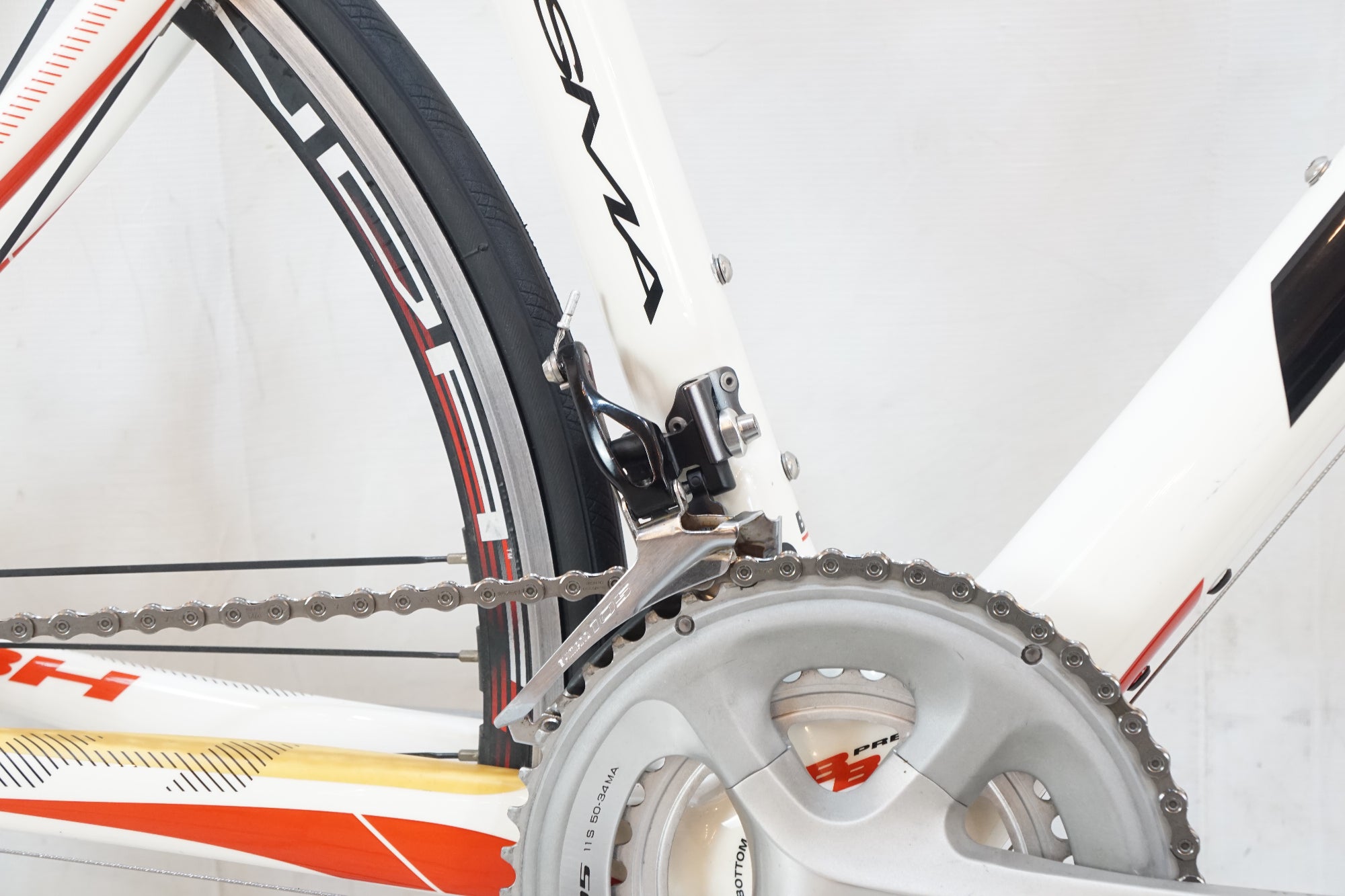 BH 「ビーエイチ」 PRISMA 2011年モデル ロードバイク / 名古屋大須店